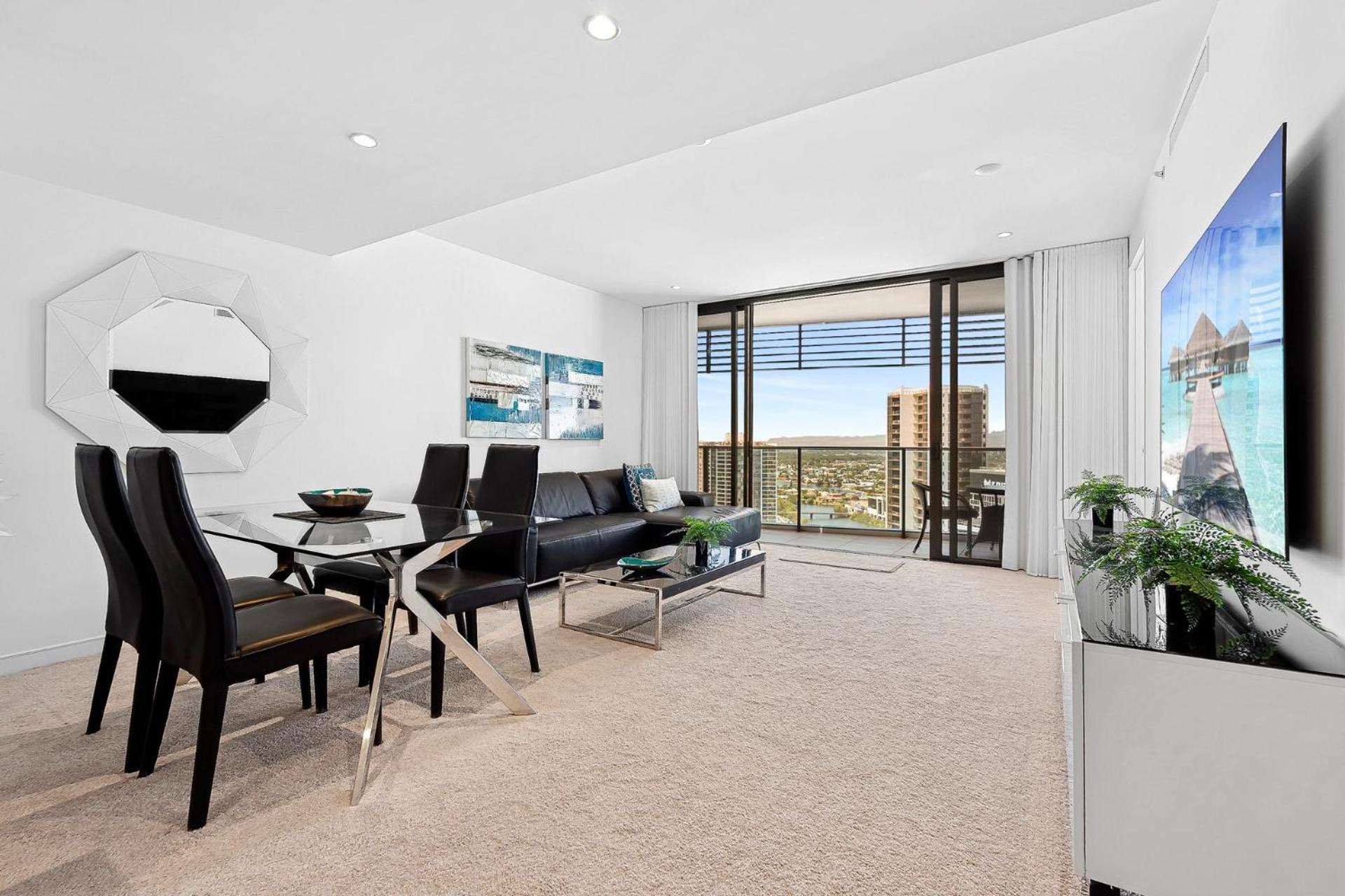 Luxury Sky High 1 Bedroom Escape With Ocean Views Apartment Gold Coast