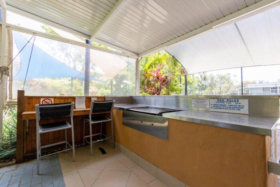 Cosy Burleigh Getaway Apartment Gold Coast