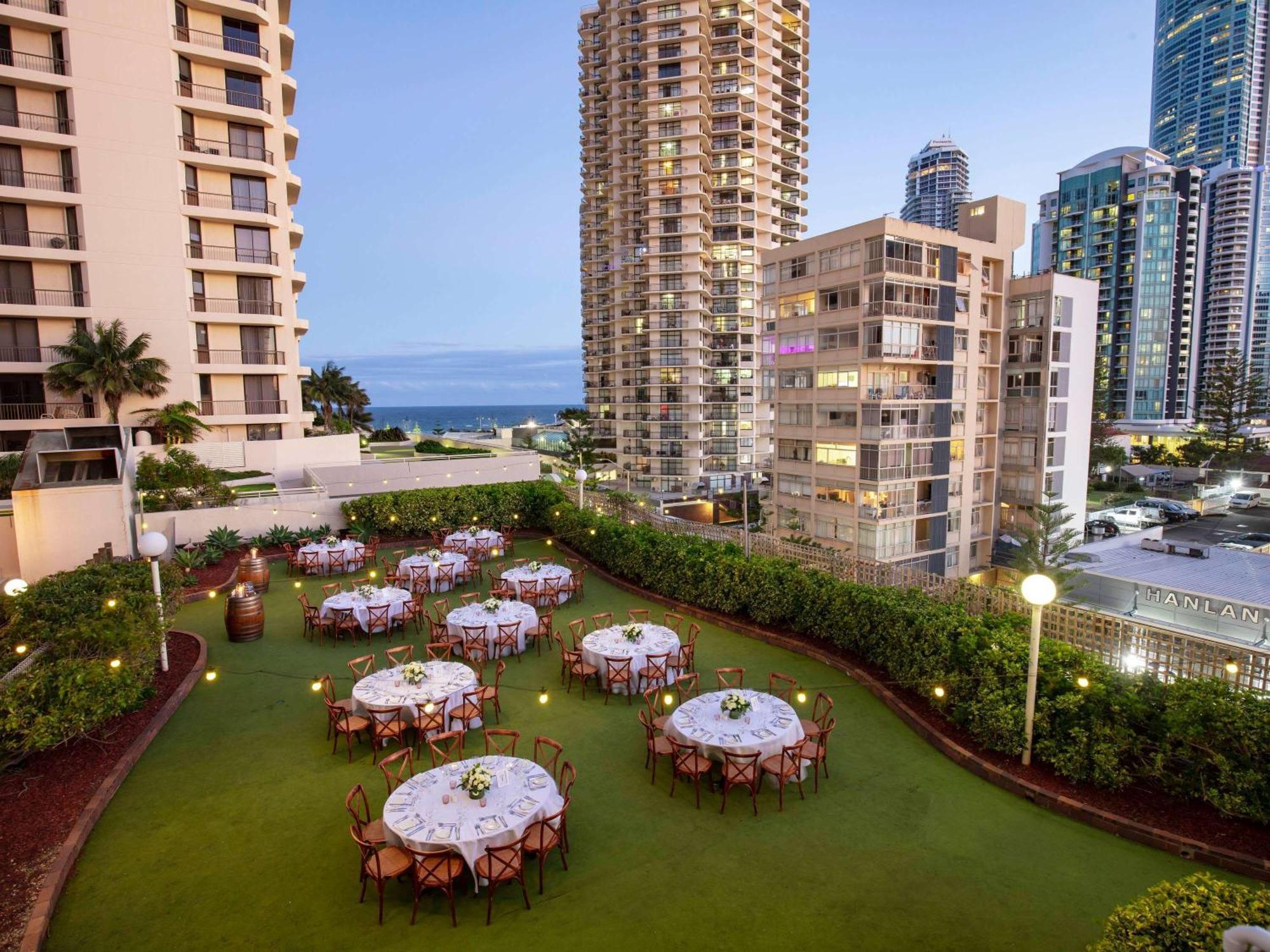 Novotel Surfers Paradise 4* Gold Coast
