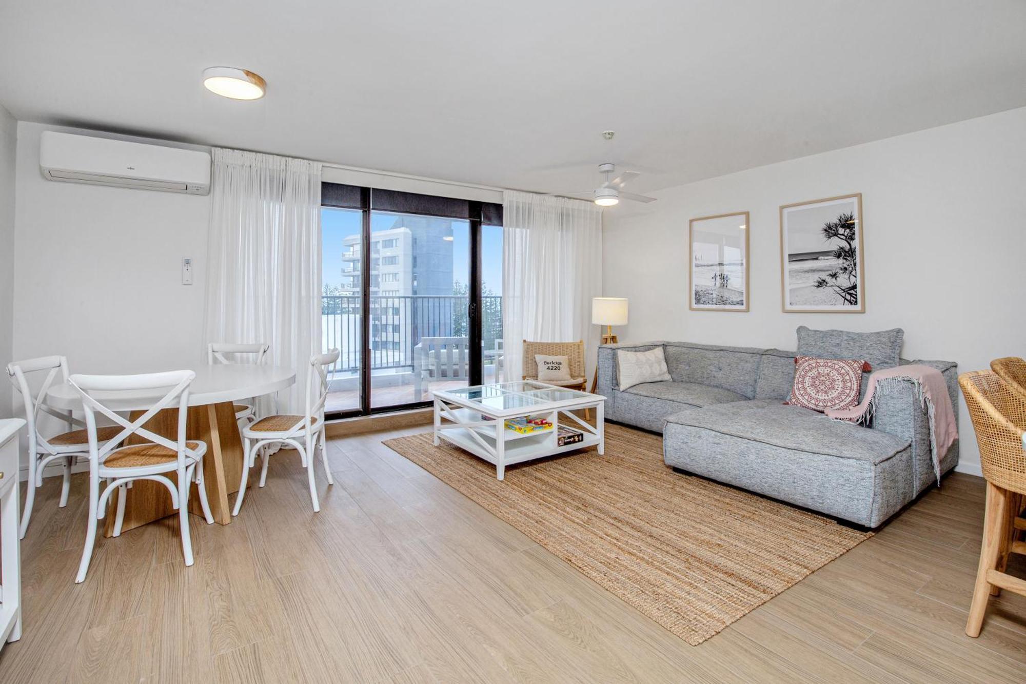 Horizons - Official 3* Gold Coast