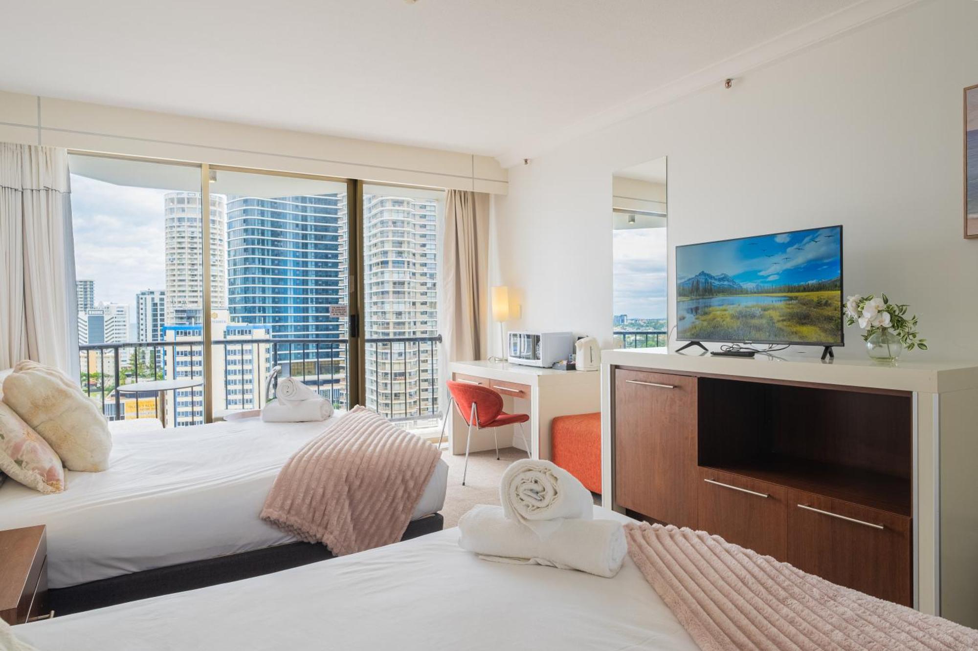 Ocean Front Studio, 2beds, Free Wi-fi *