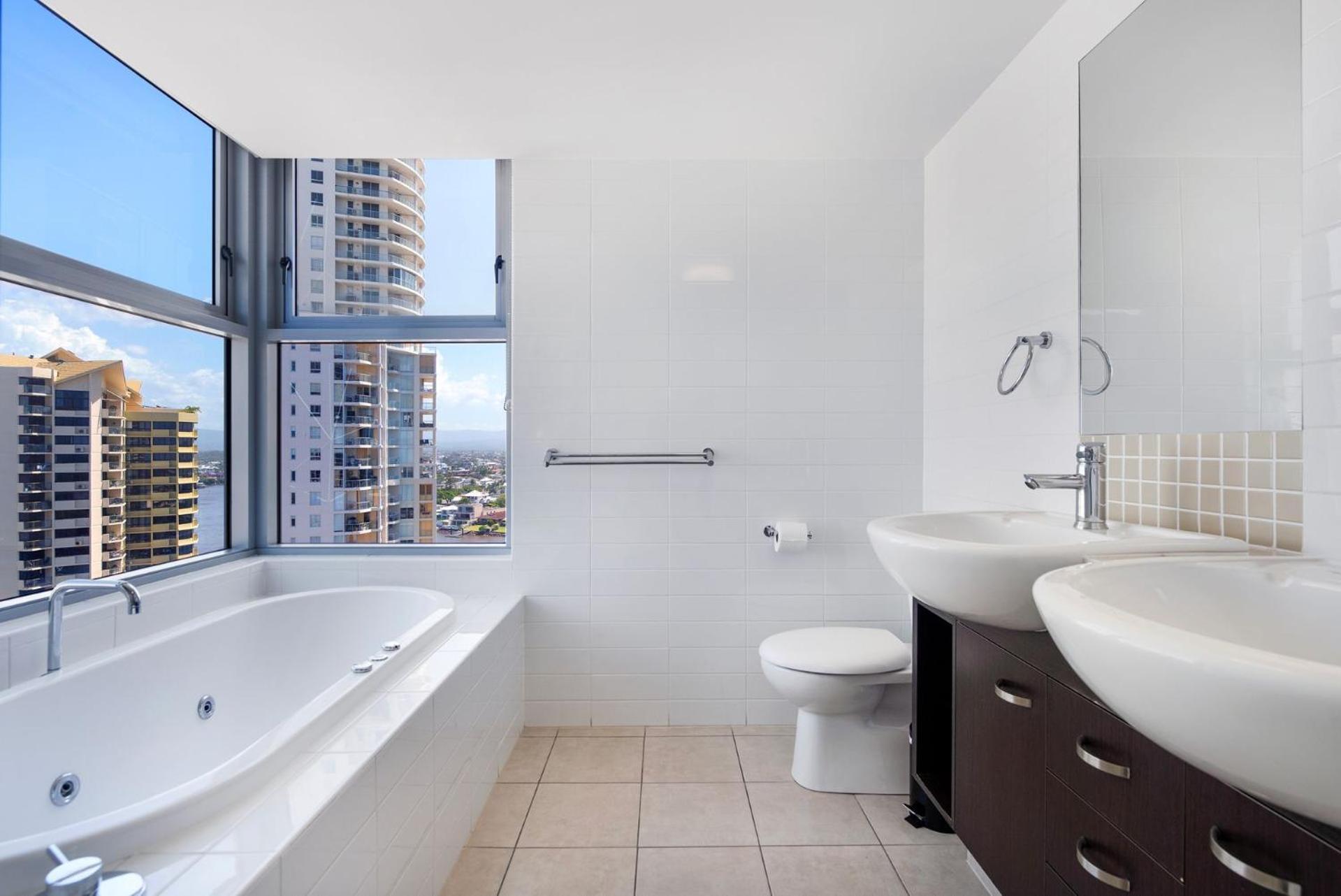 Salinas By The Sea - Coasthm * Gold Coast