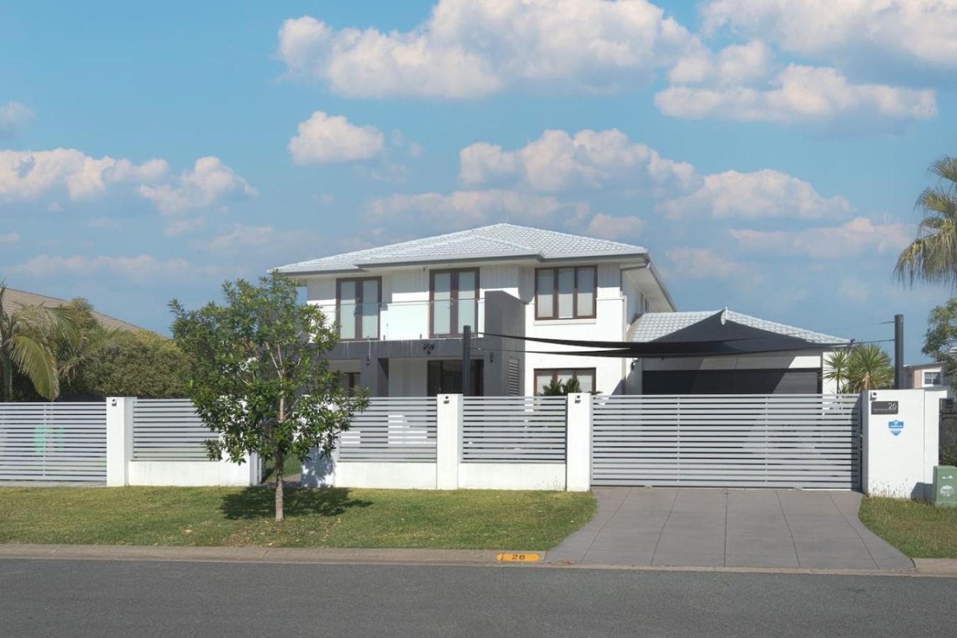 North Quay Waterfront Family Pool * Gold Coast