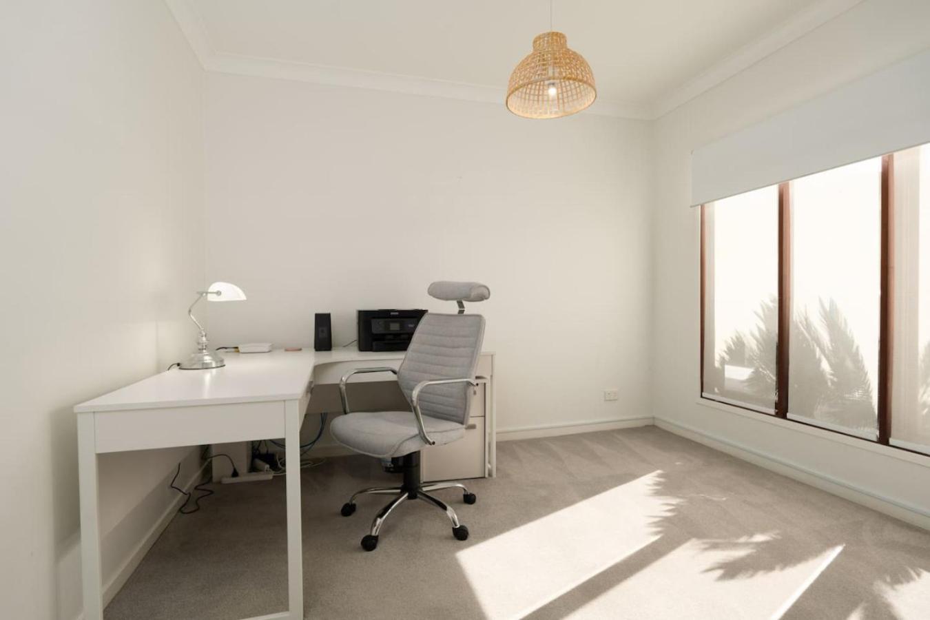 North Quay Waterfront Family Pool Holiday home Gold Coast