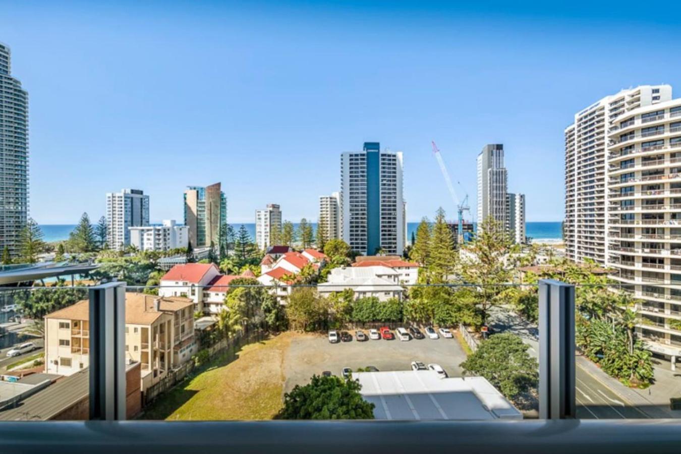 Apartment Surfers Paradise 2 Bed Great Views Pool *