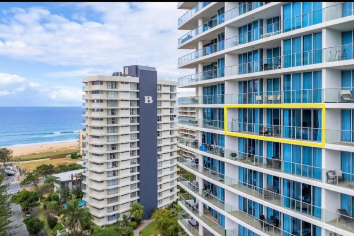 Holiday home Serenity In Surfers Ocean Views Wifi Parking *
