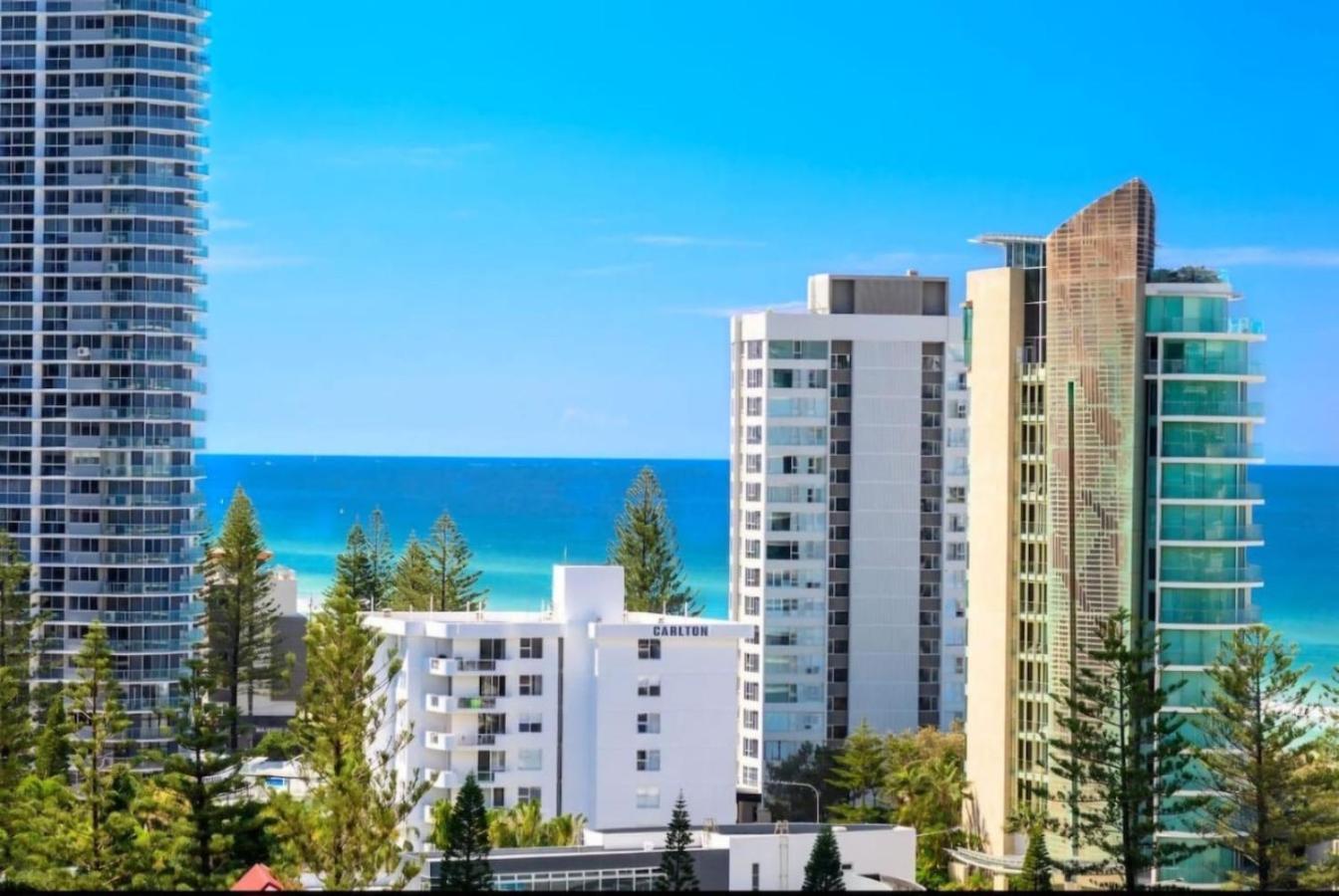 Serenity In Surfers Ocean Views Wifi Parking Holiday home Gold Coast