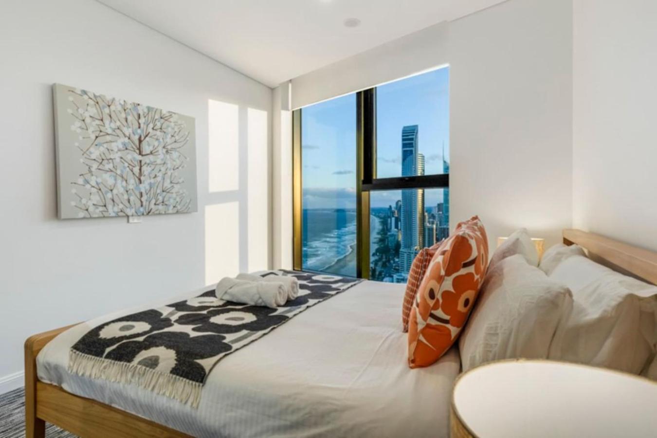 Sky In Surfers Paradise With Panoramic Views Apartment Gold Coast