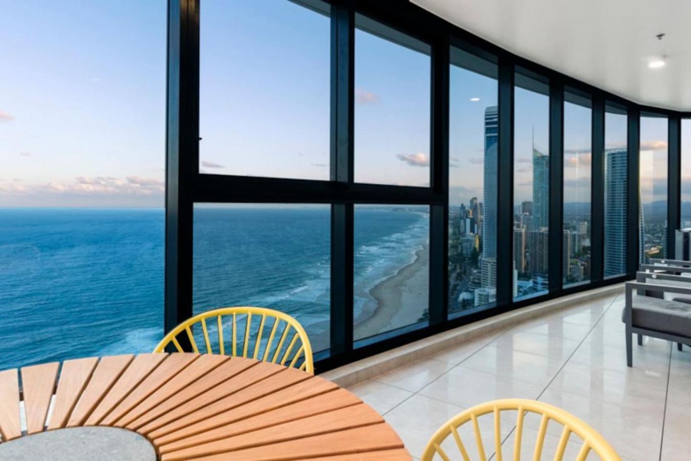 Sky In Surfers Paradise With Panoramic Views * Gold Coast