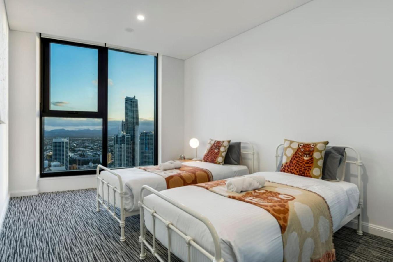 Sky In Surfers Paradise With Panoramic Views Gold Coast