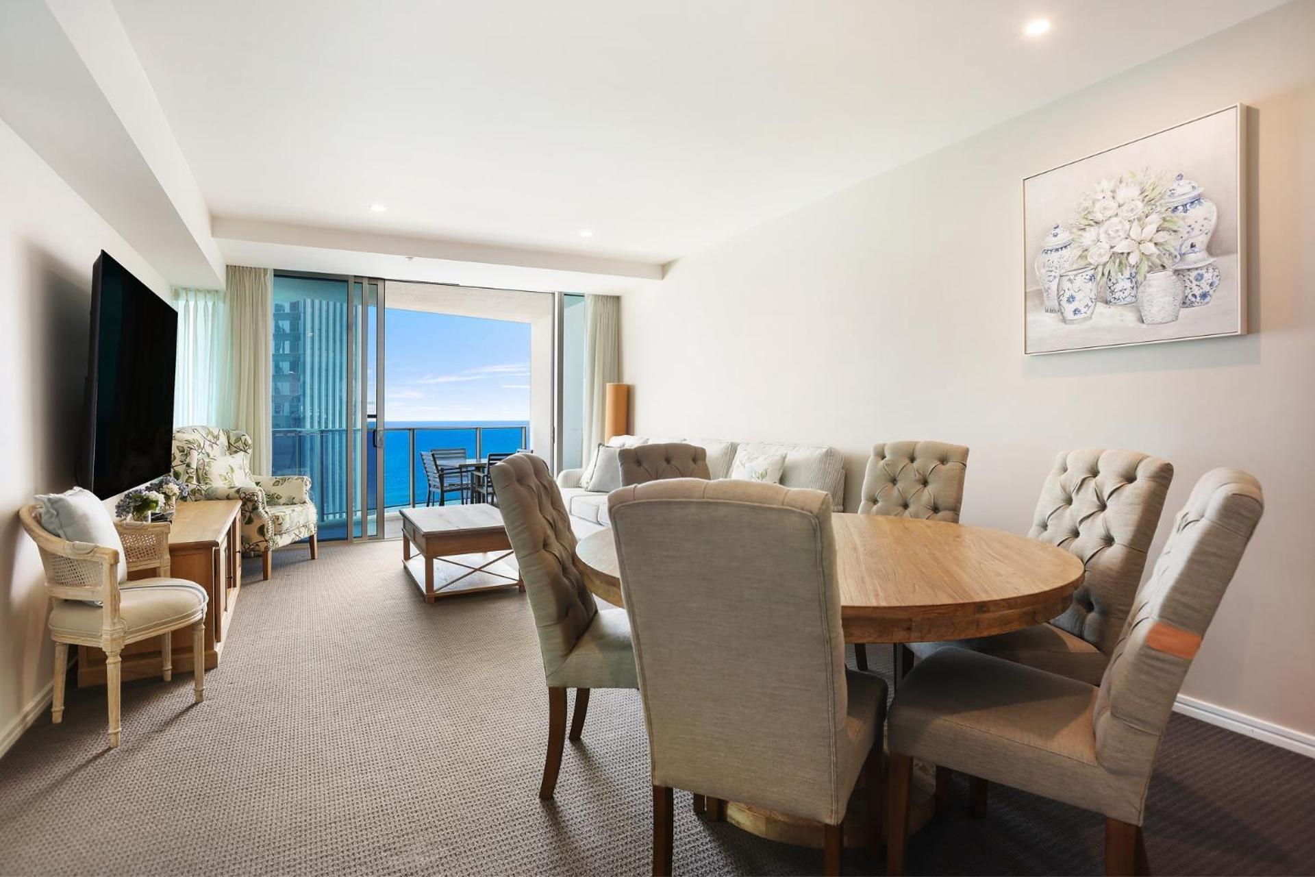 Number 1 H Residences - Wifi, Parking & By Holidays