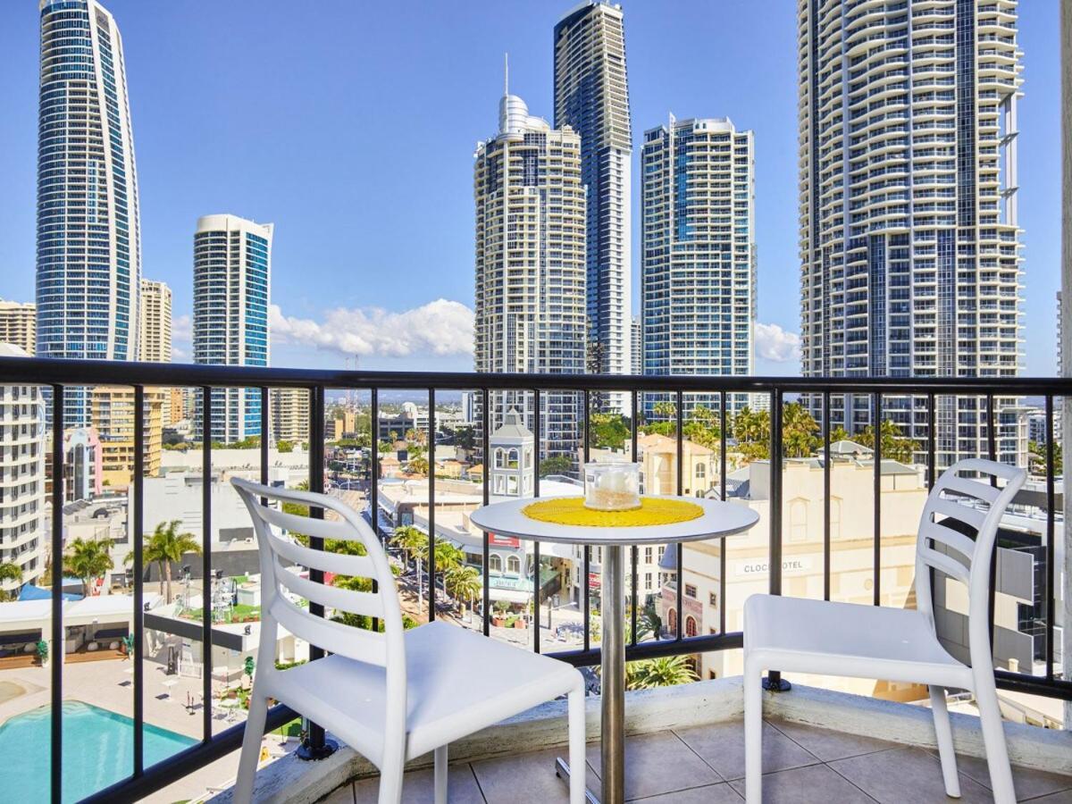 In The Heart Of Surfers Apartment Gold Coast