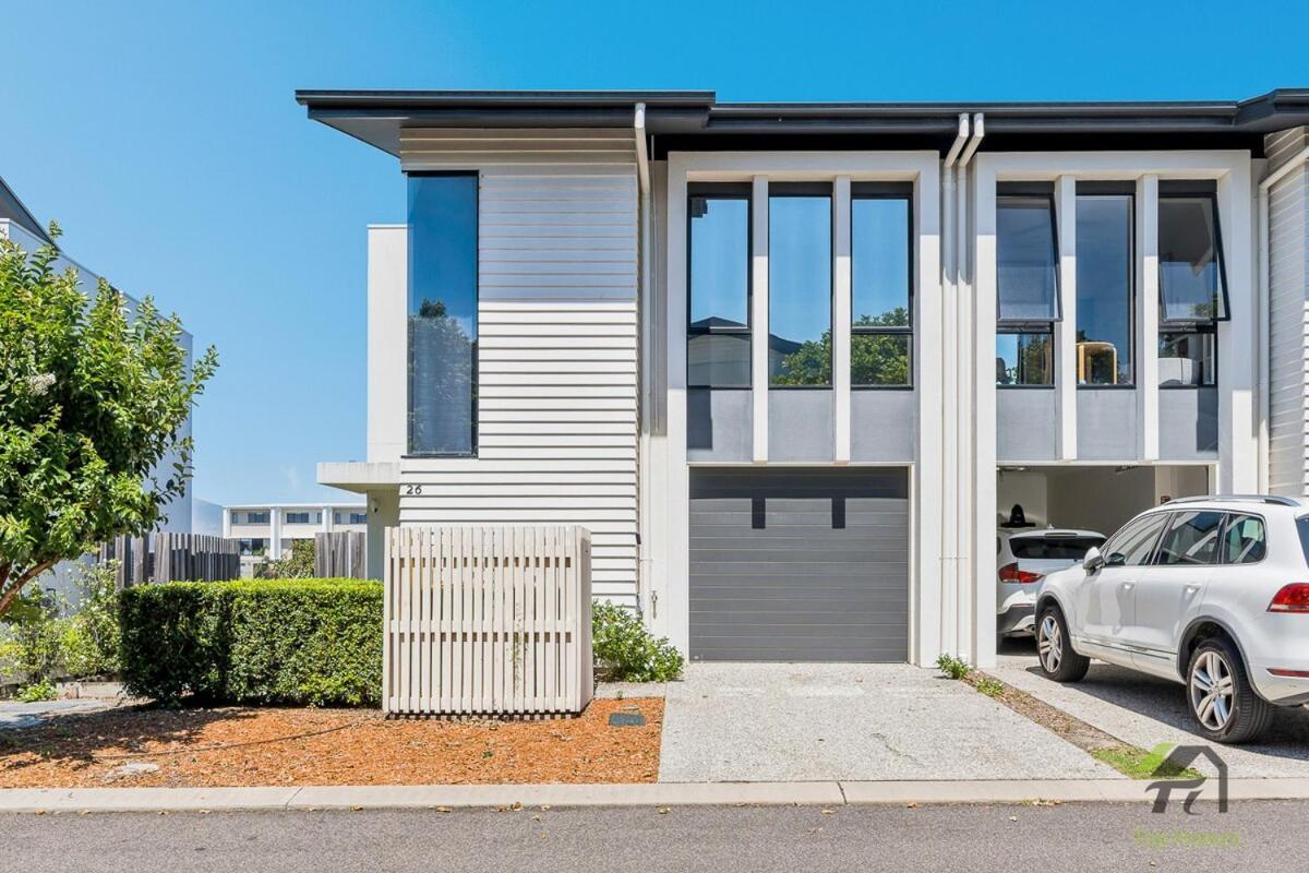 Holiday home Romantic By The