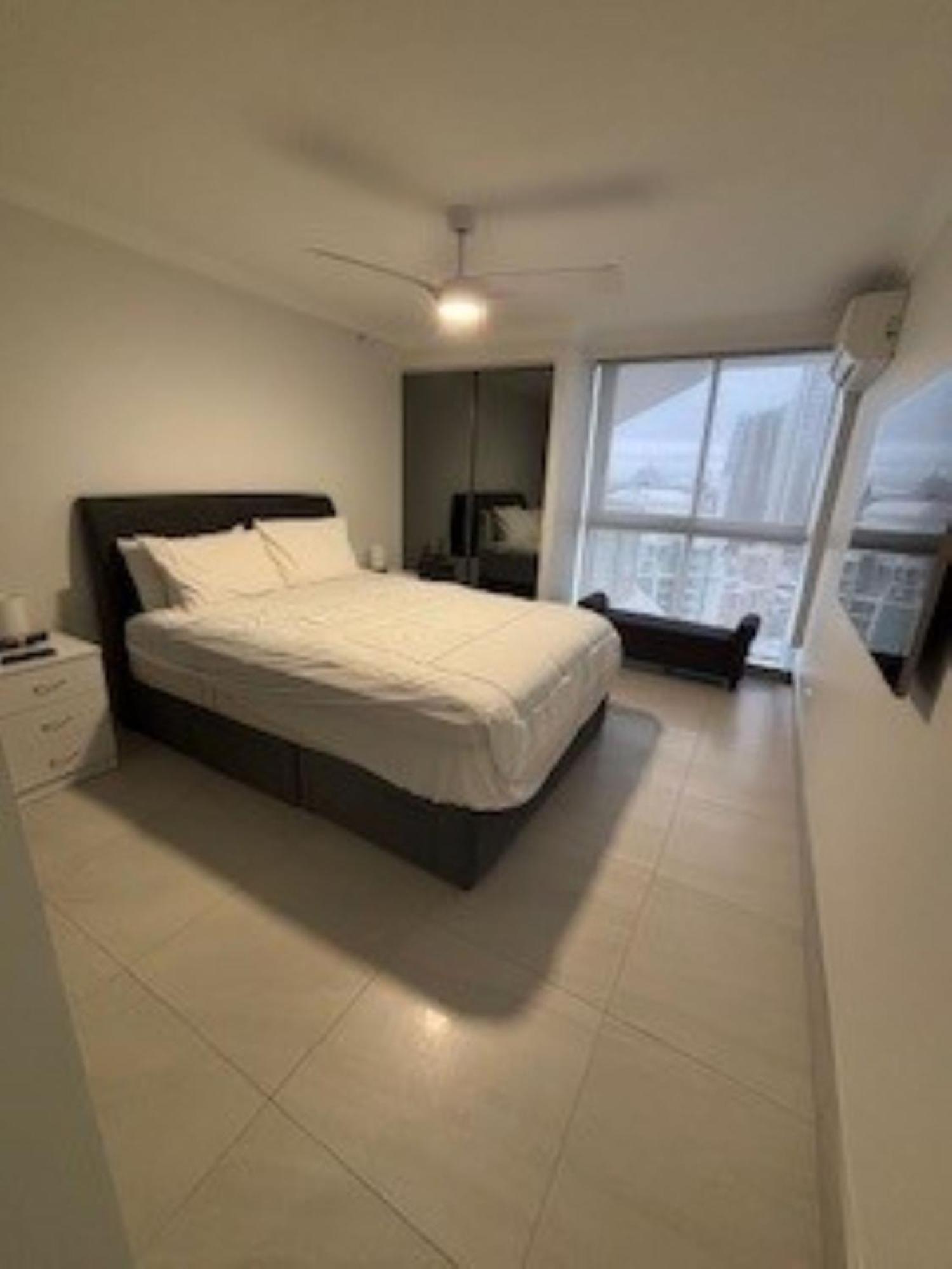 Peninsula Surfers Paradise - Hosted By Coastal Letting * Gold Coast