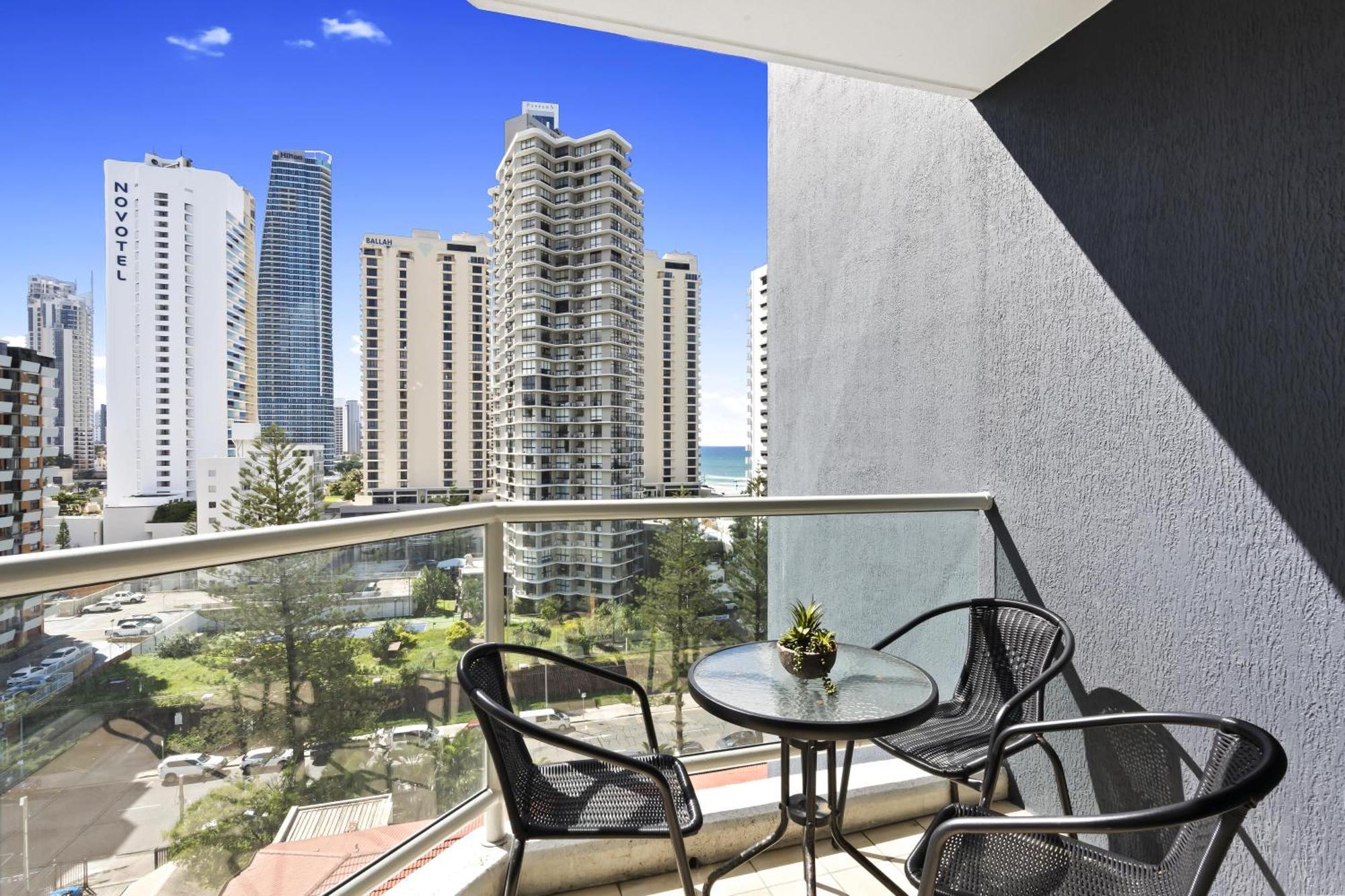 Apartment Legends - Qstay Gold Coast