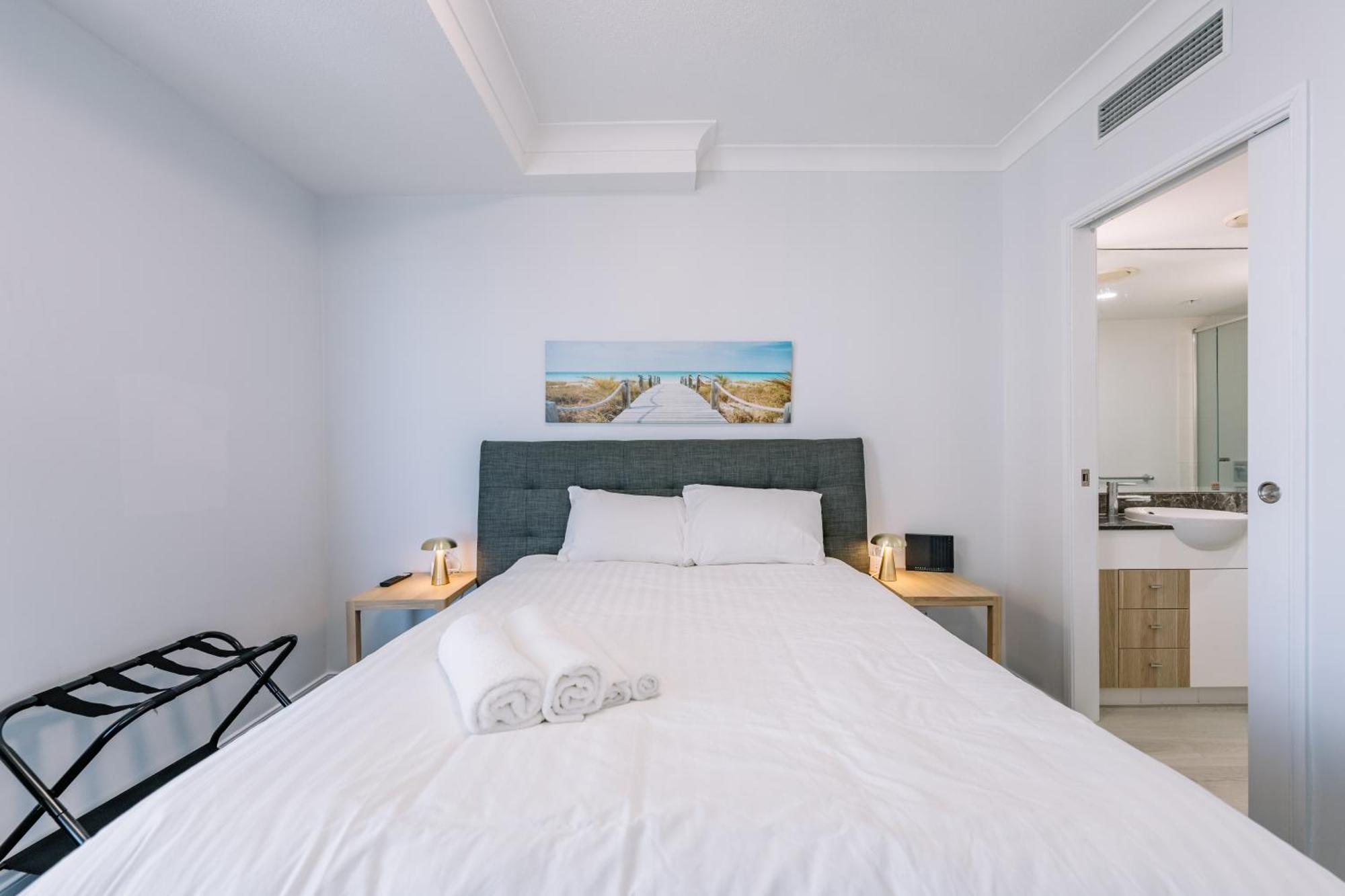 Apartment Style Chevron Surfers Paradise By Travels Gold Coast
