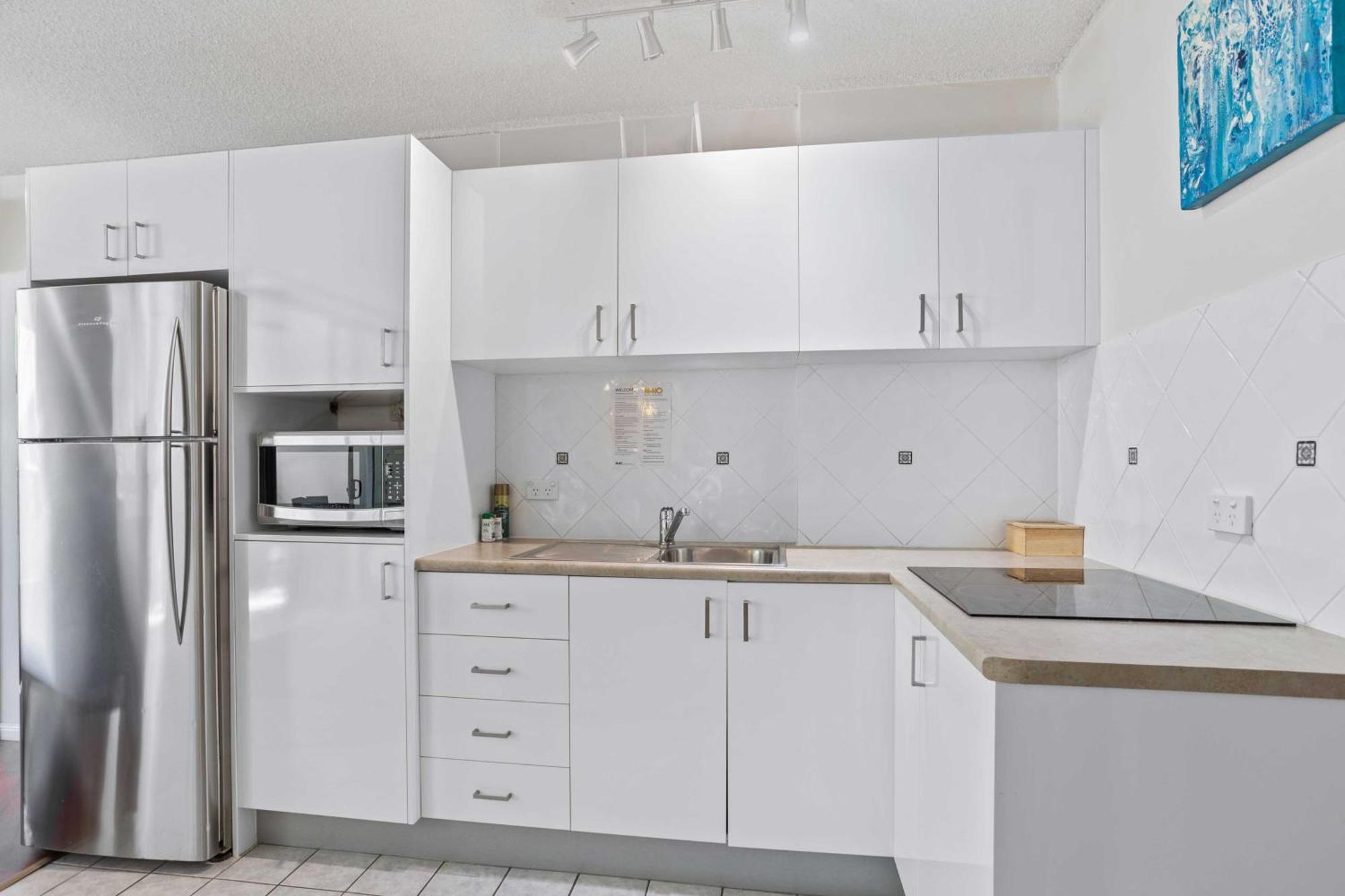 Hi Ho On Broadbeach Aparthotel 3*