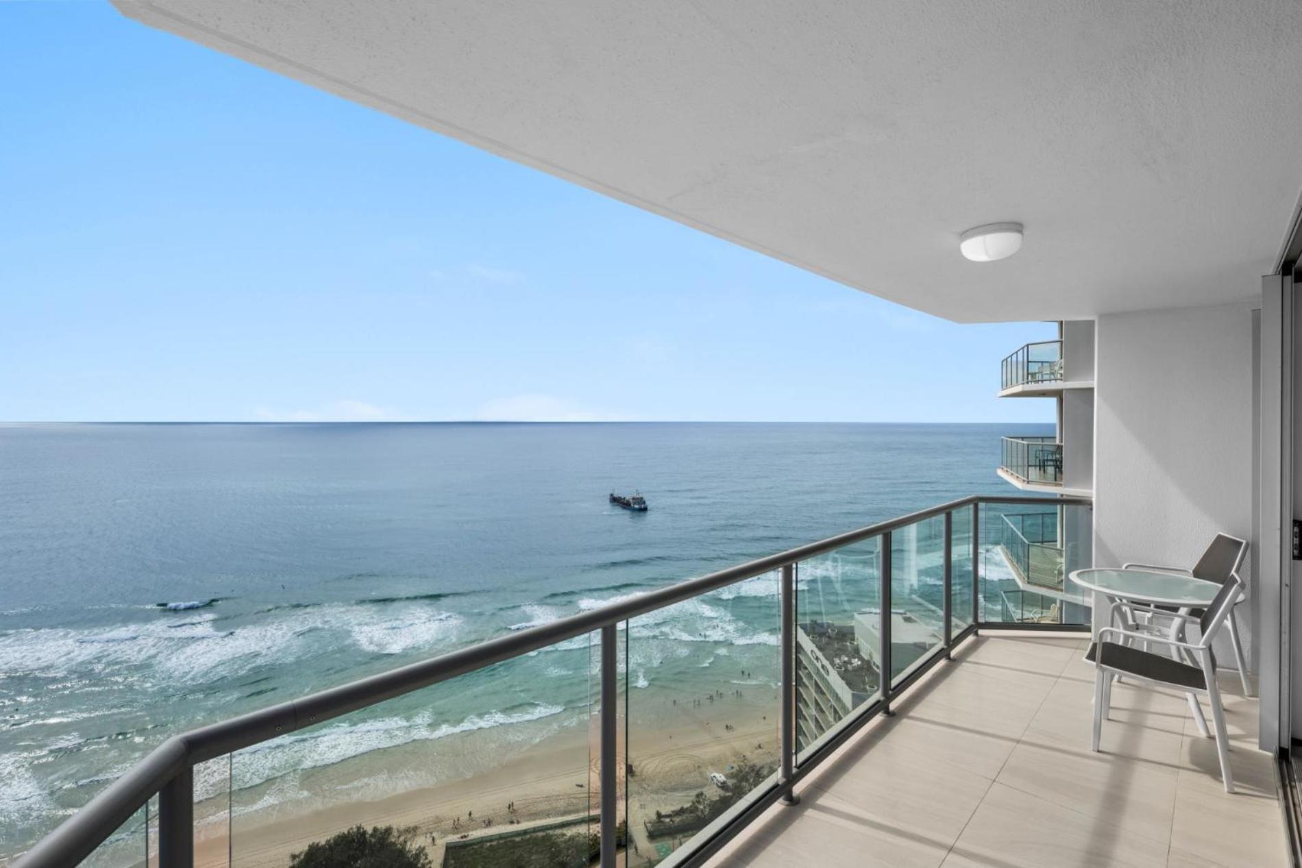 Peninsula Surfers Paradise - Hosted By Coastal Letting