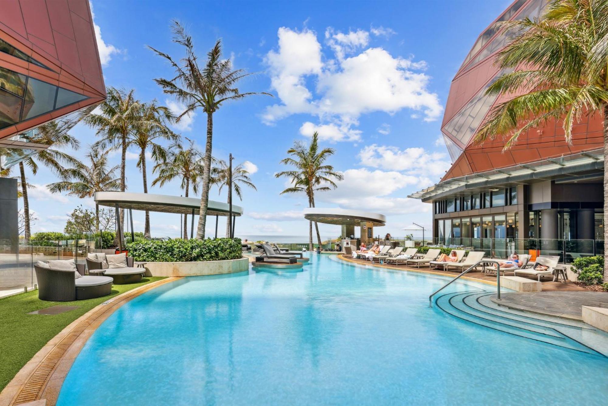 Apartment Jewel Luxury Beachside 2-bed With Water View Gym Gold Coast
