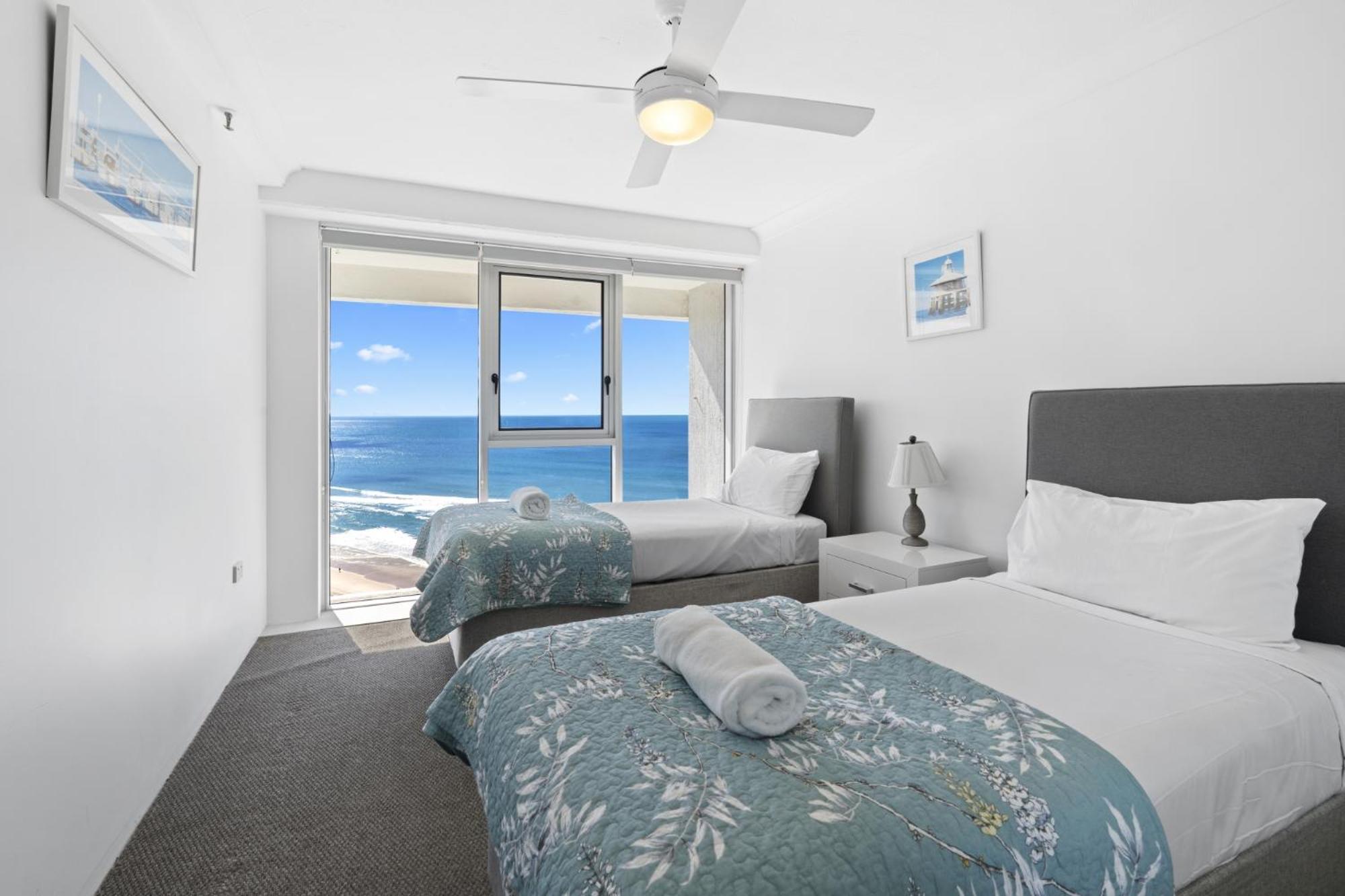 Apartment Beachfront Talisman 22nd Floor, Ocean Views Gold Coast