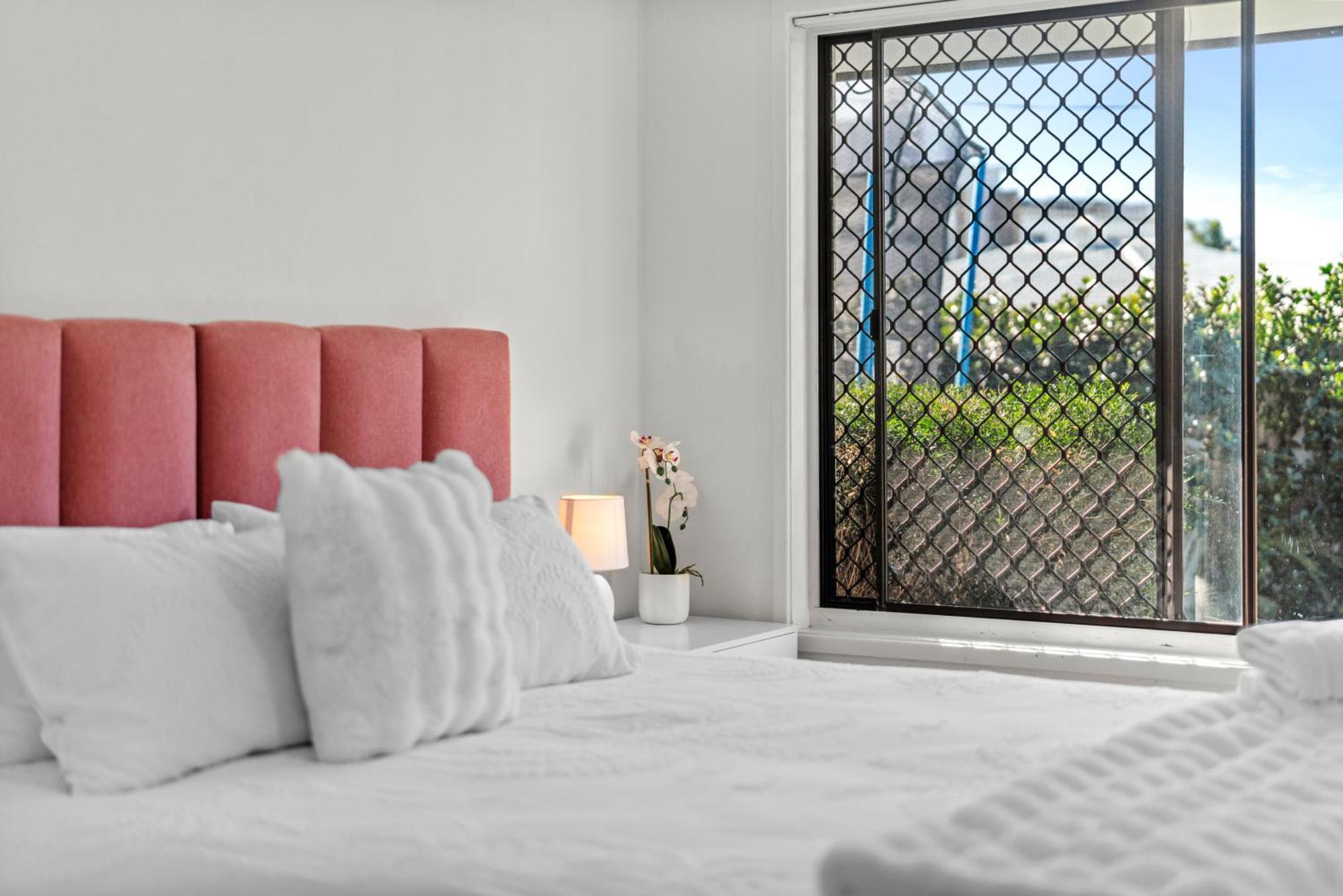 Lux Waterfront With Magnesium - The Goldie Villa Gold Coast