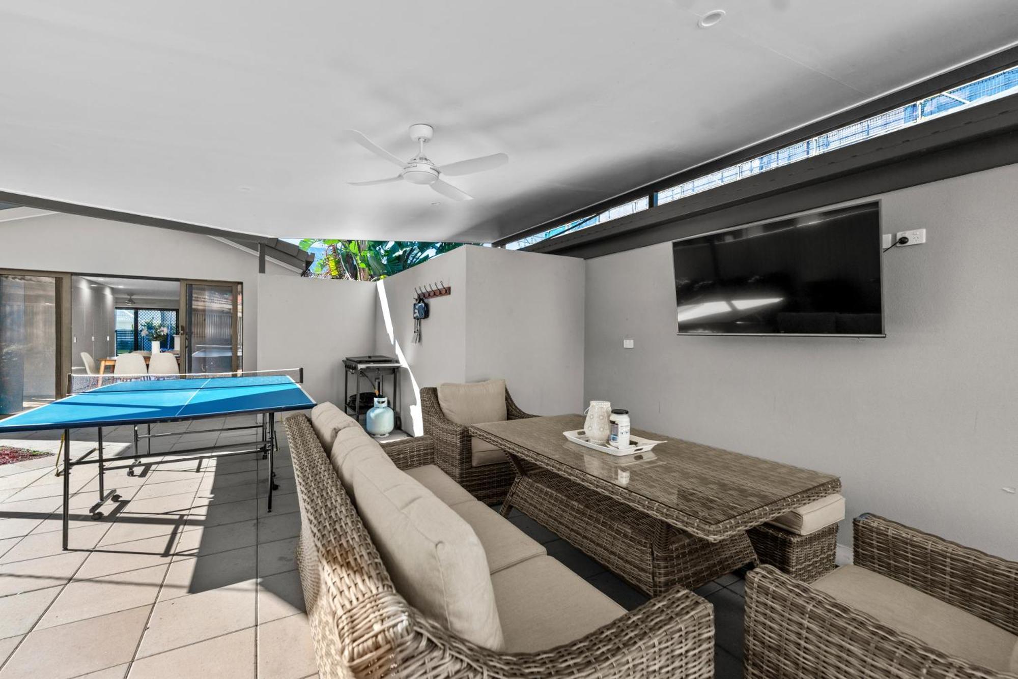 Lux Waterfront With Magnesium - The Goldie Villa Gold Coast