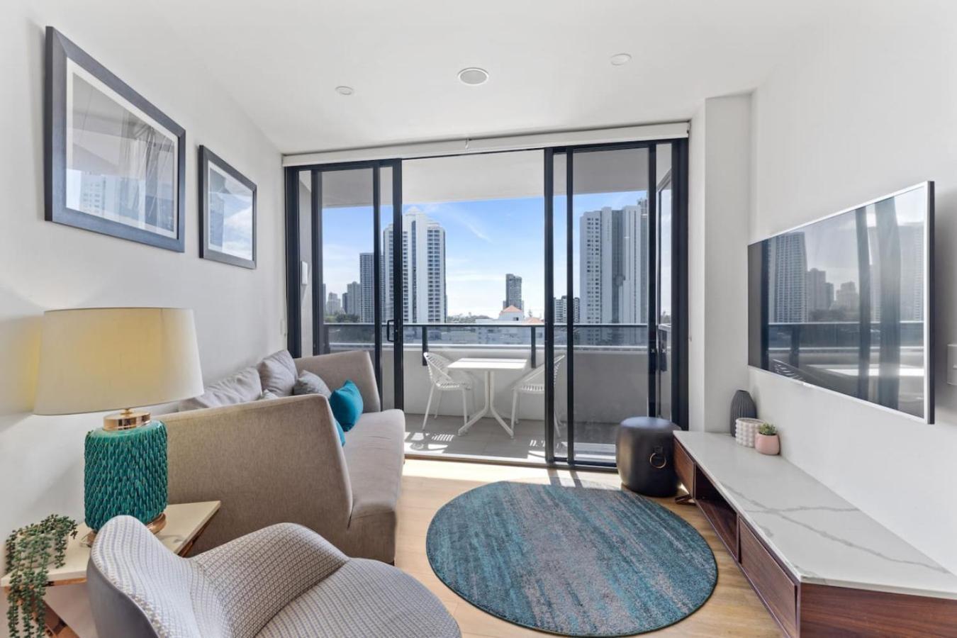 Apartment Spacious And Modern 2 Bedroom In Paradise