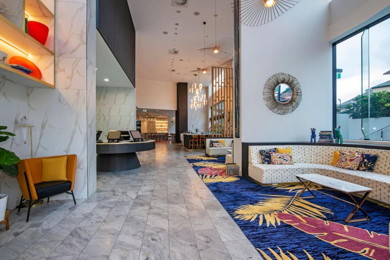 Apartment Family Friendly 2 Bedroom With Ocean Views Gold Coast
