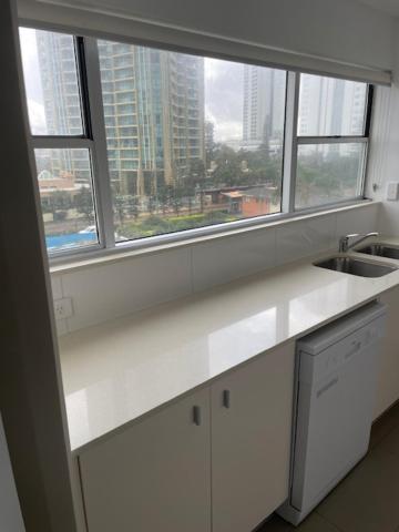 2 Bdrm 2 Bthrm Beachfront Surfers Paradise Apartamento