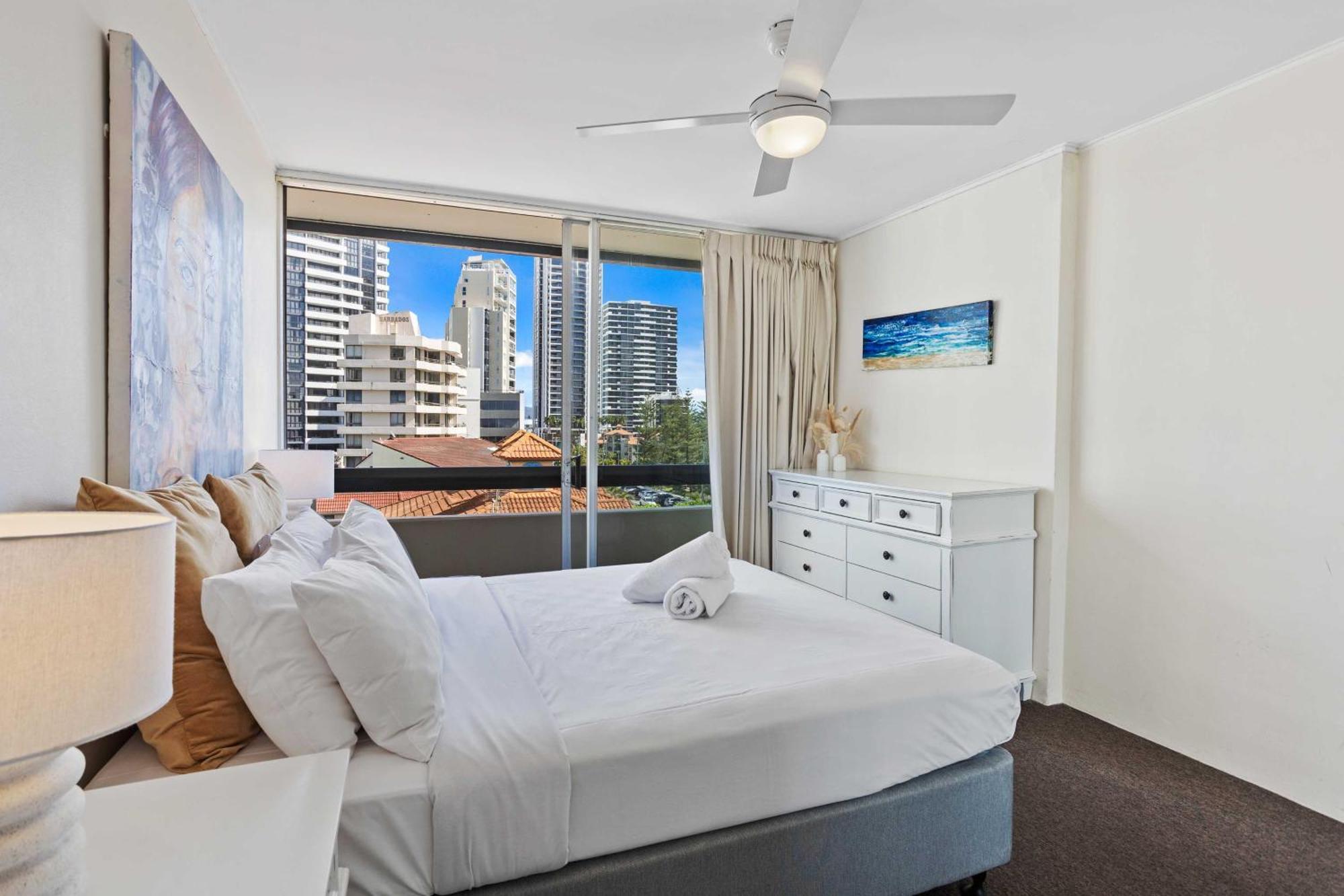 Hi Ho On Broadbeach 3*