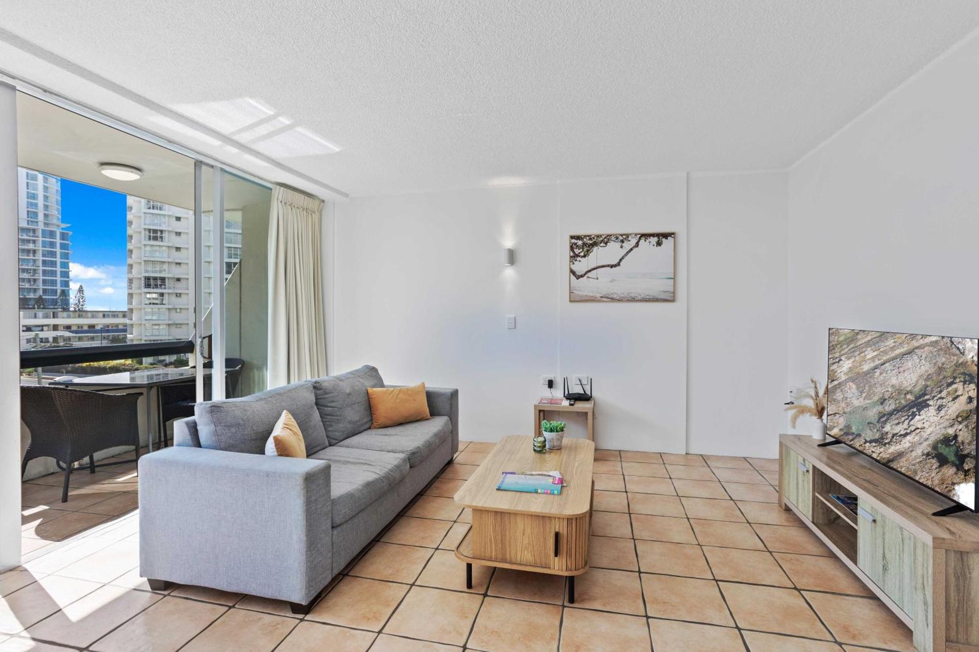 Hi Ho On Broadbeach Aparthotel 3*