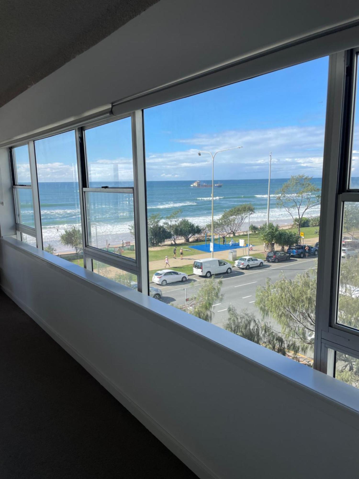 2 Bdrm 2 Bthrm Beachfront Surfers Paradise Apartamento *