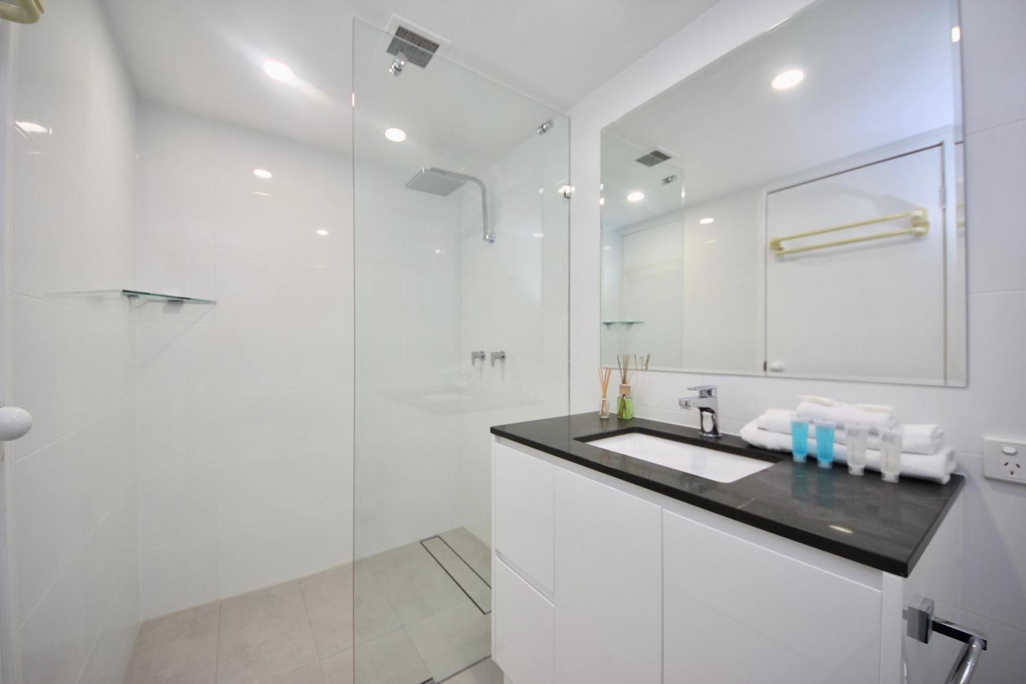 Apartment Diamond #155 *