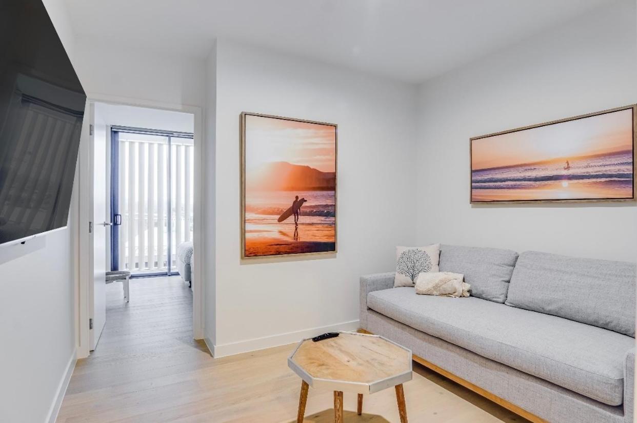 Apartment Luxury Palm Getaway *