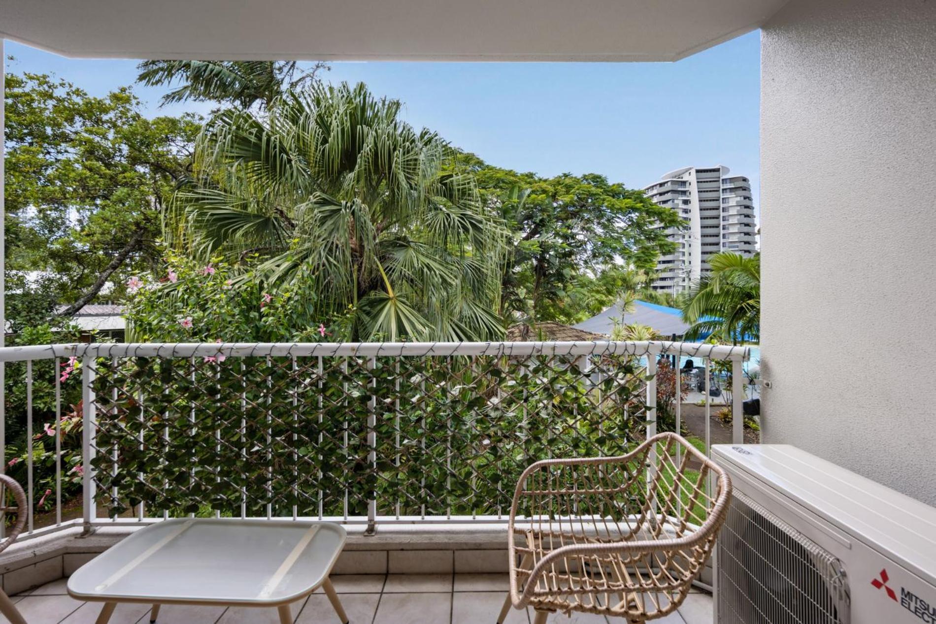 Apartment Cosy Burleigh Getaway Gold Coast