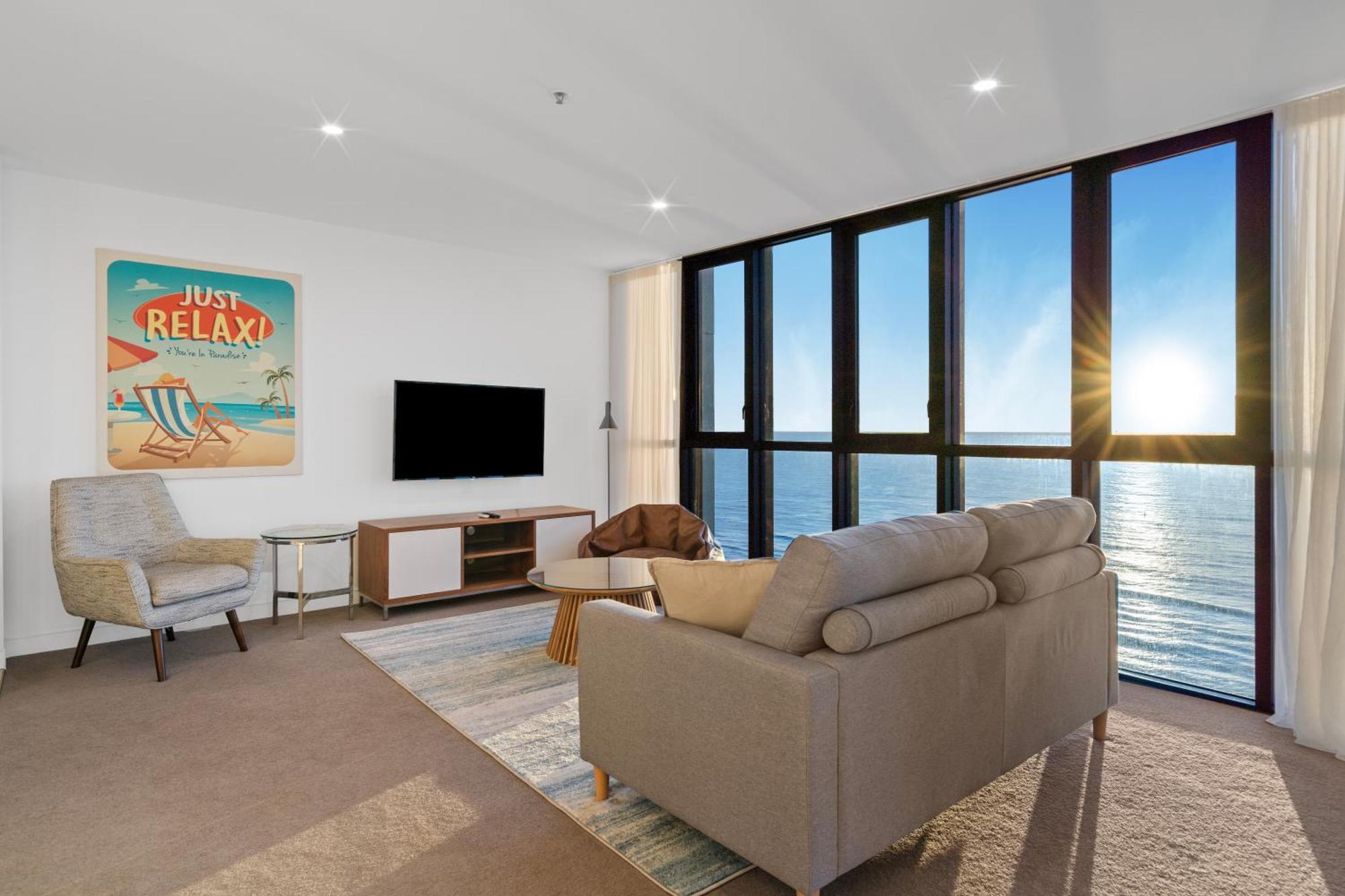 Amazing Ocean View In Surfers Paradise Apartment *