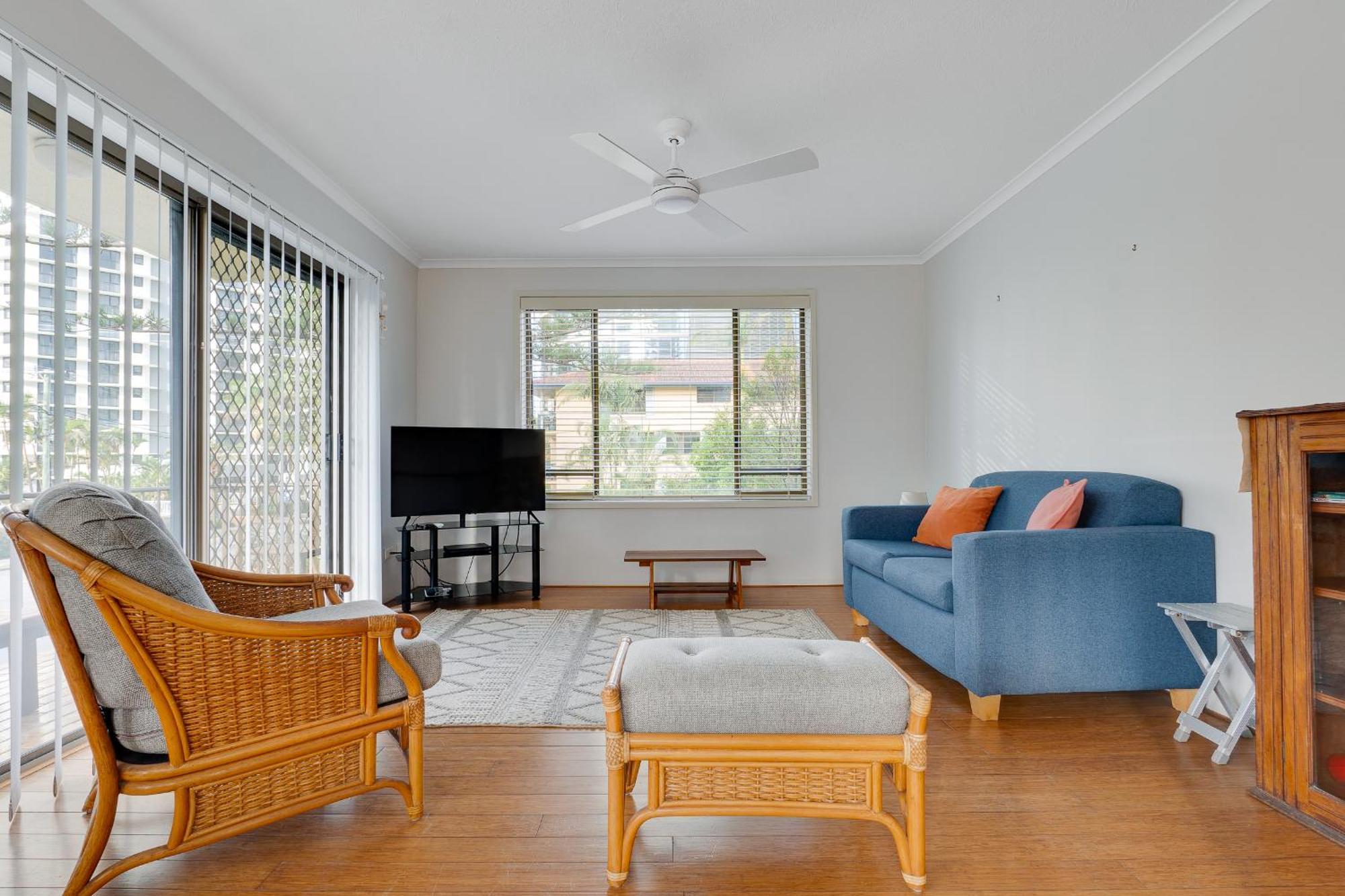 2br In Heart Of - Do Not Miss Out * Gold Coast