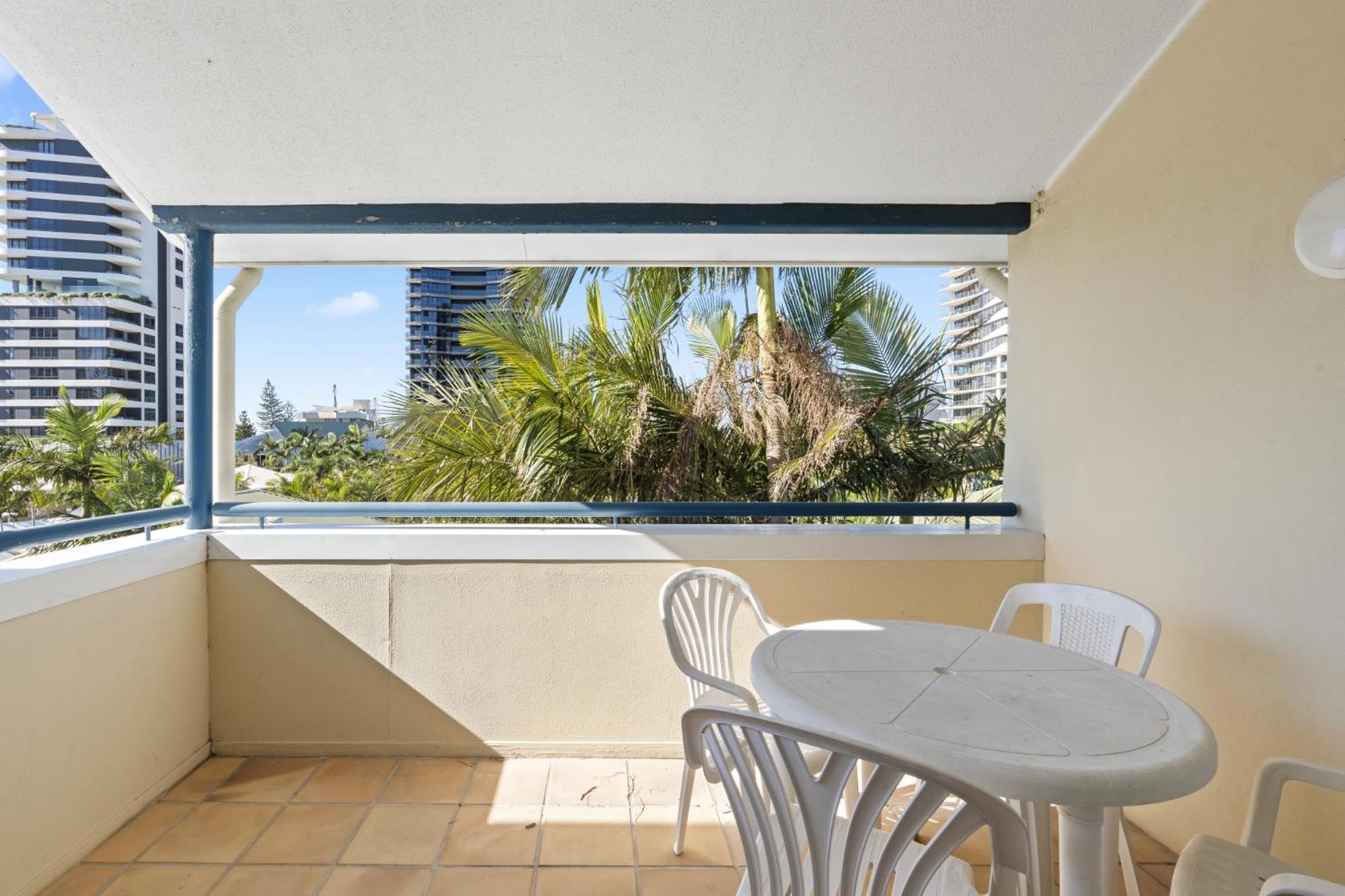 Diamond 80 Gold Coast