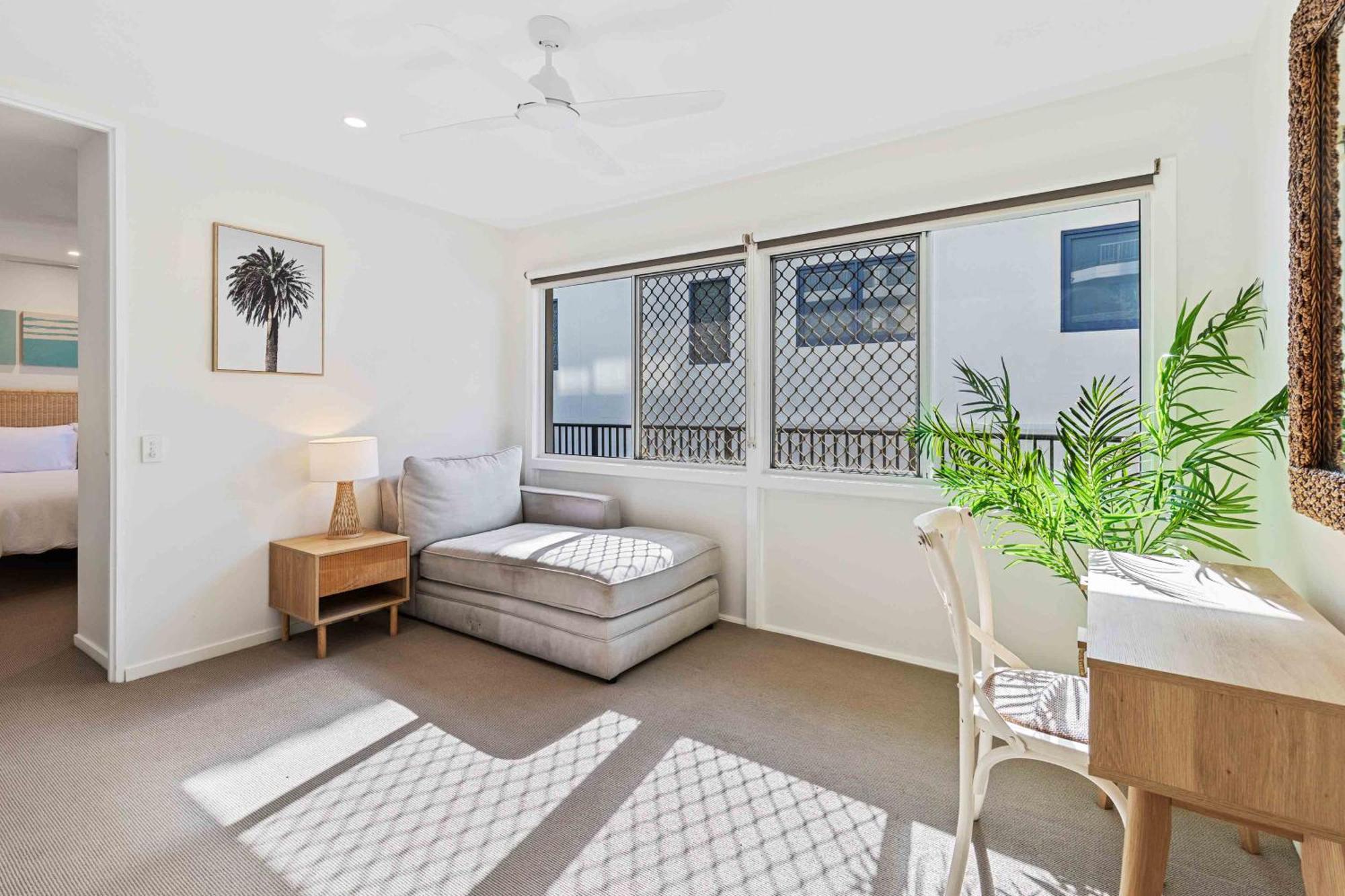 Mermaid Beachside - Direct Access
