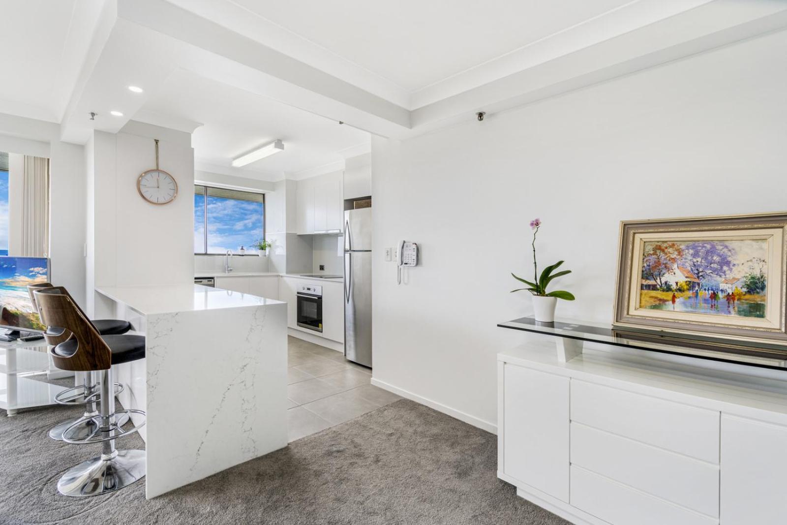 Gemini Court - Hosted By Burleigh Letting Apartment