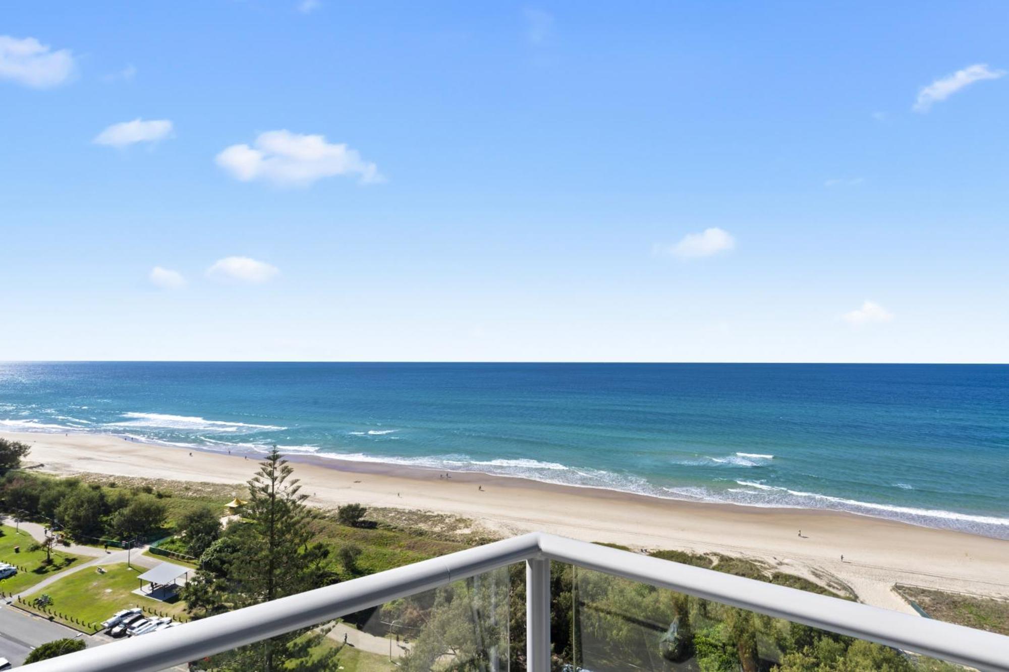 Apartamento Beachfront 16th Floor, Ocean Views Talisman