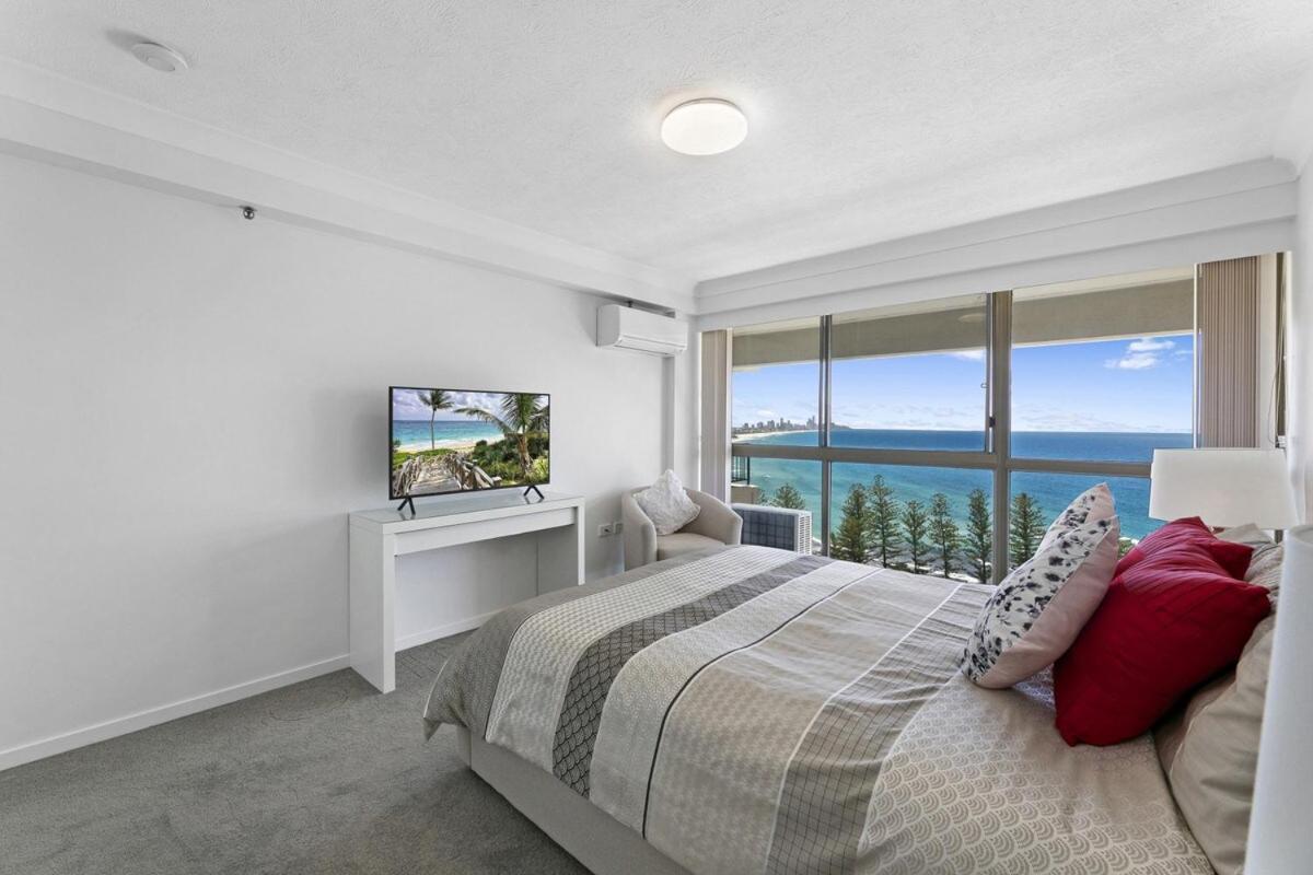 Apartment Beachfront Luxury On Burleigh Hill Casa Del Mar Gold Coast