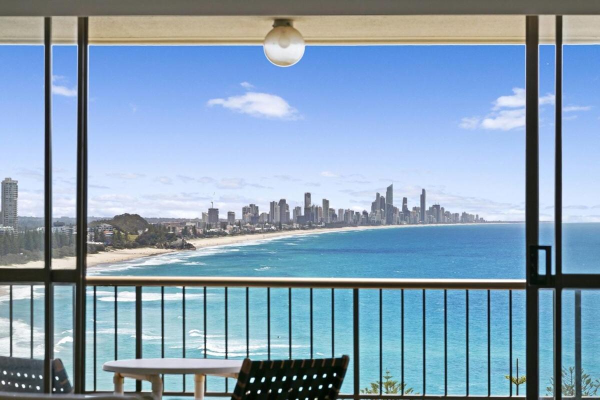 Beachfront Luxury On Burleigh Hill Casa Del Mar Apartment Gold Coast