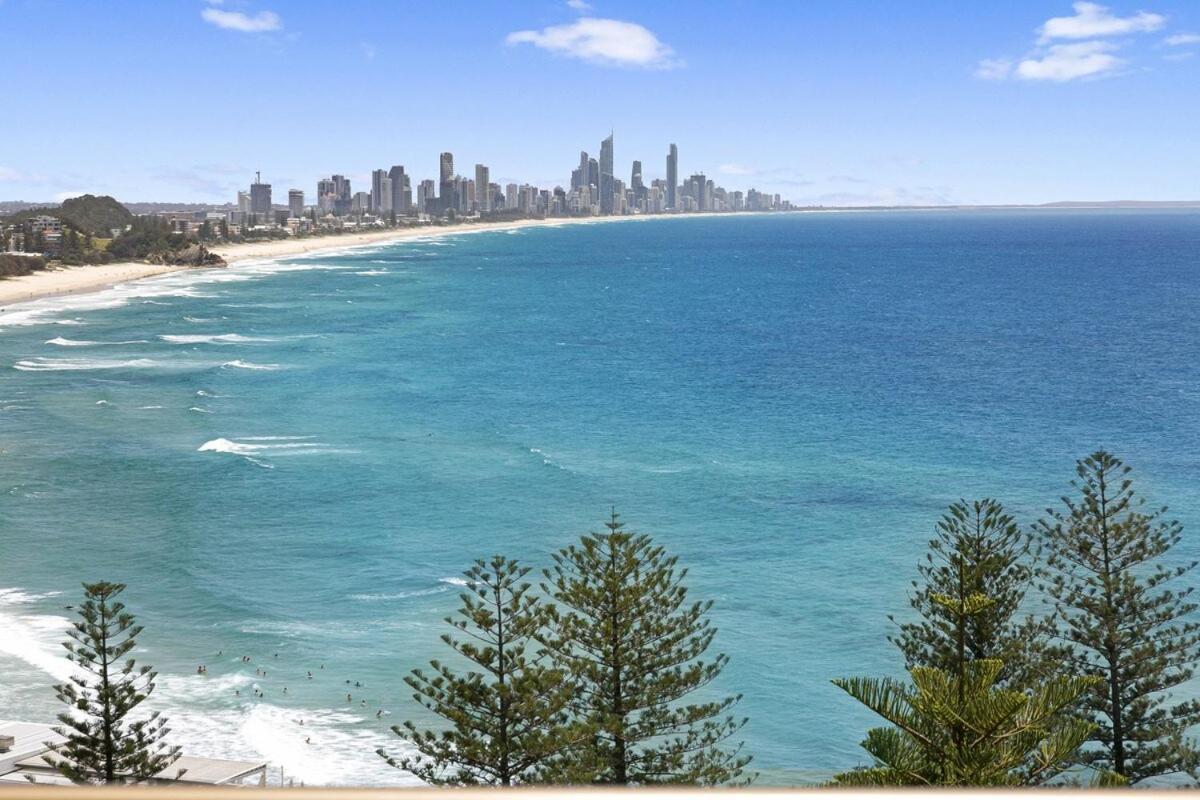 Beachfront Luxury On Burleigh Hill Casa Del Mar Gold Coast