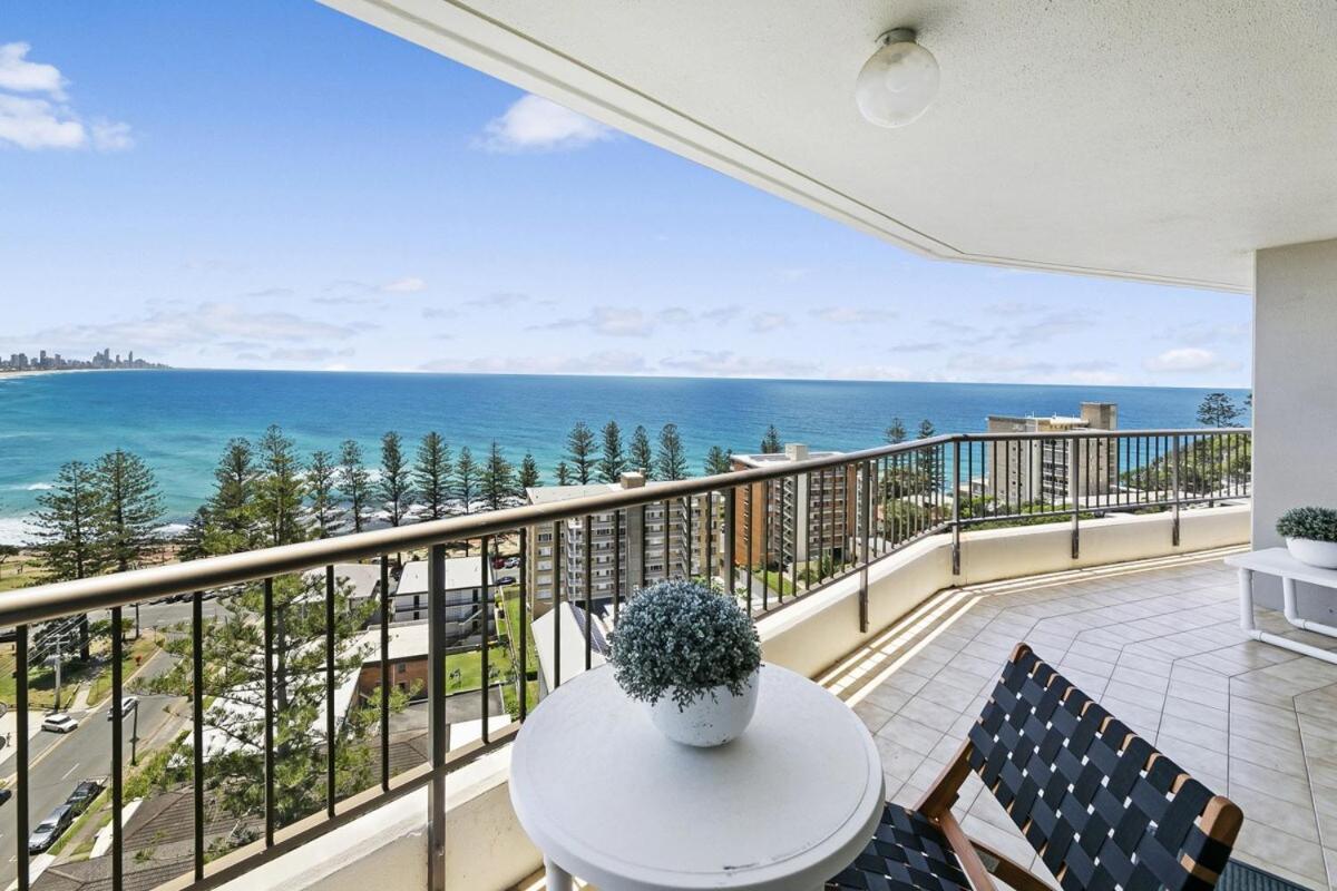 Beachfront Luxury On Burleigh Hill Casa Del Mar