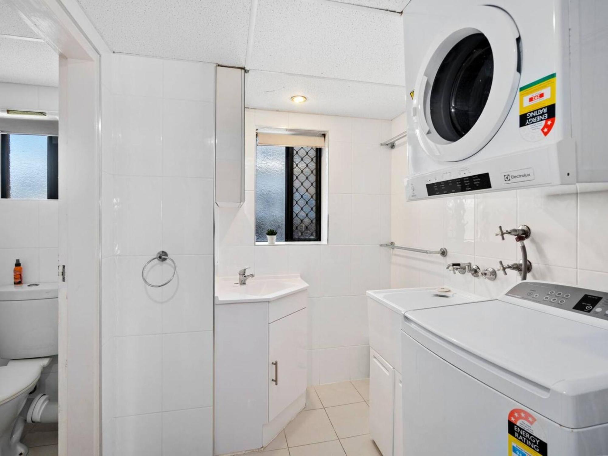 Palm Breeze - Hosted By Burleigh Letting Gold Coast