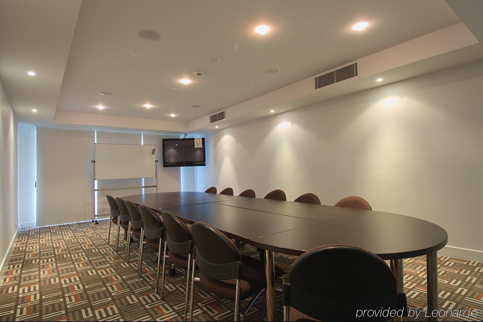 Chancellor Executive Aparthotel 4*