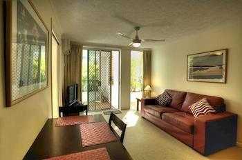 Surfers One Aparthotel Gold Coast