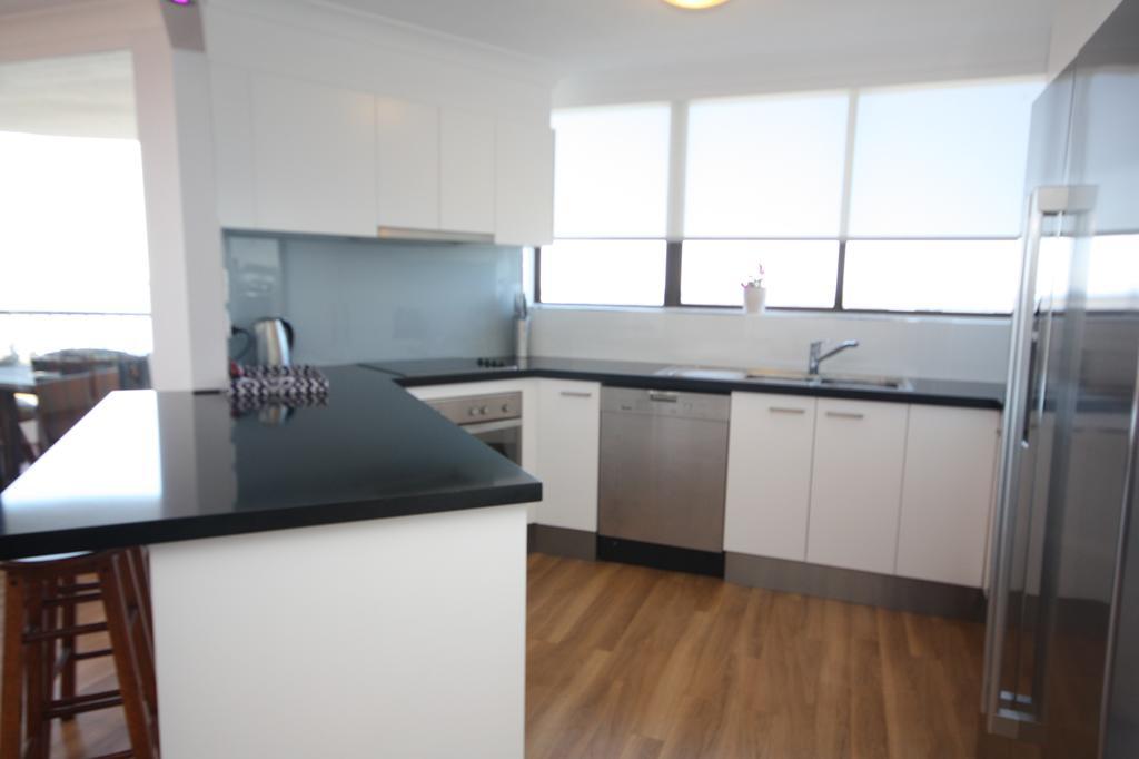 Broadwater Shores Waterfront 3* Gold Coast