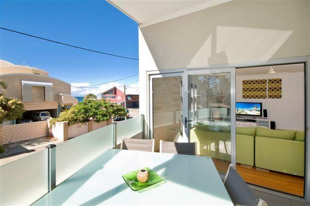 Garfield Surfers Paradise * Gold Coast